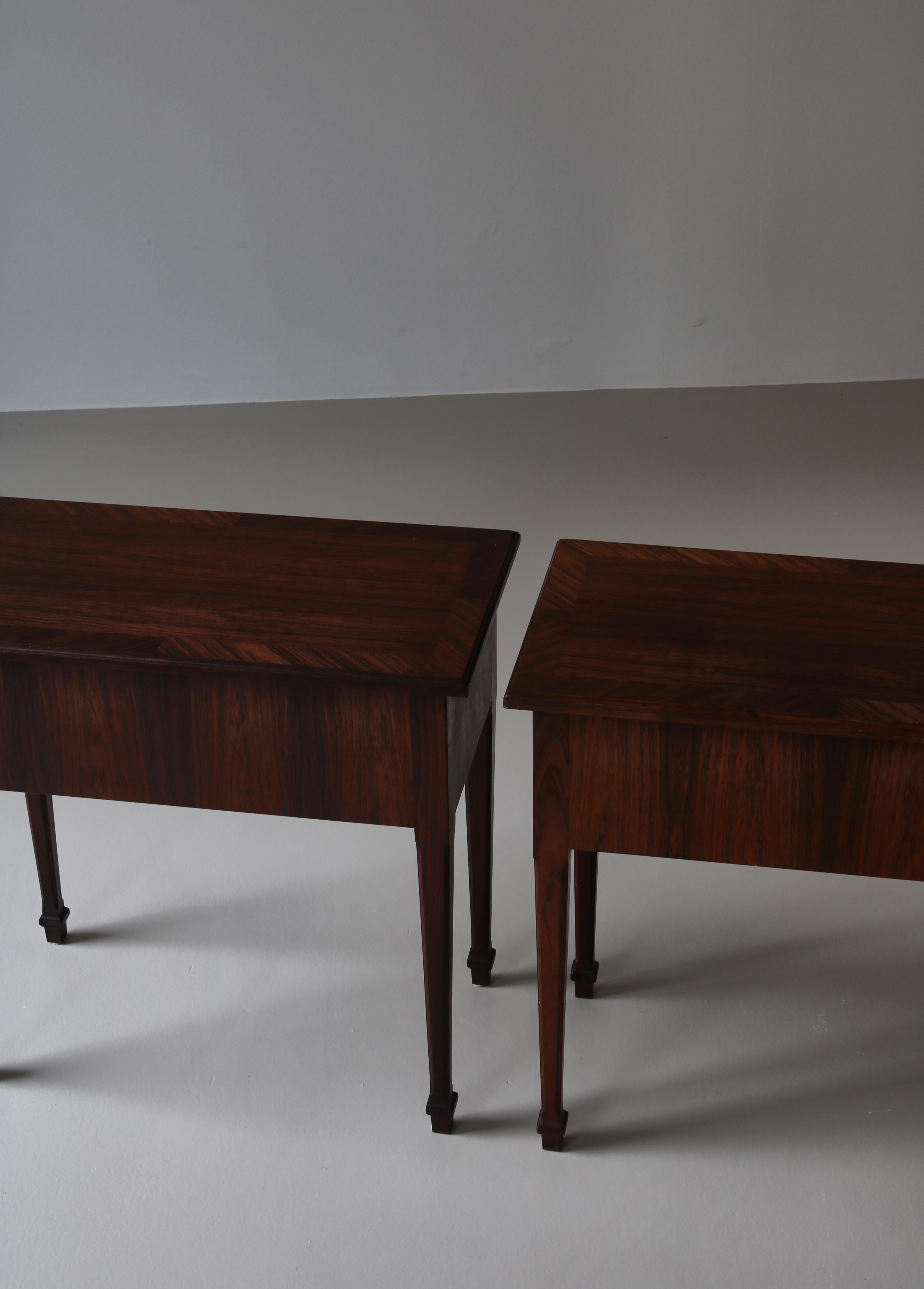 Paire de tables d'appoint Art déco d'Ernst Kühn en bois de rose, Danemark, années 1930 en vente 5