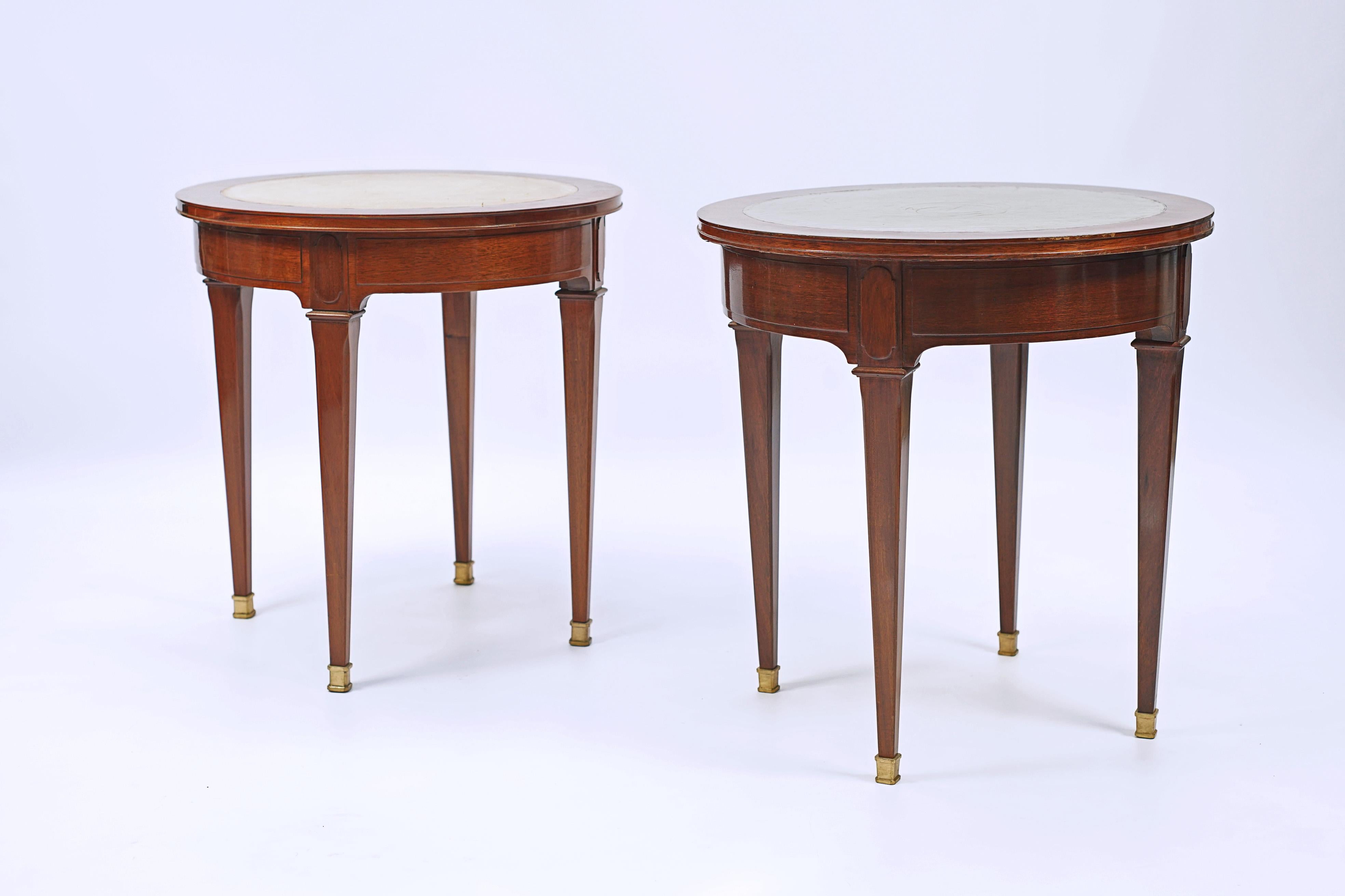 Français Paire de tables d'appoint Art Déco en vente