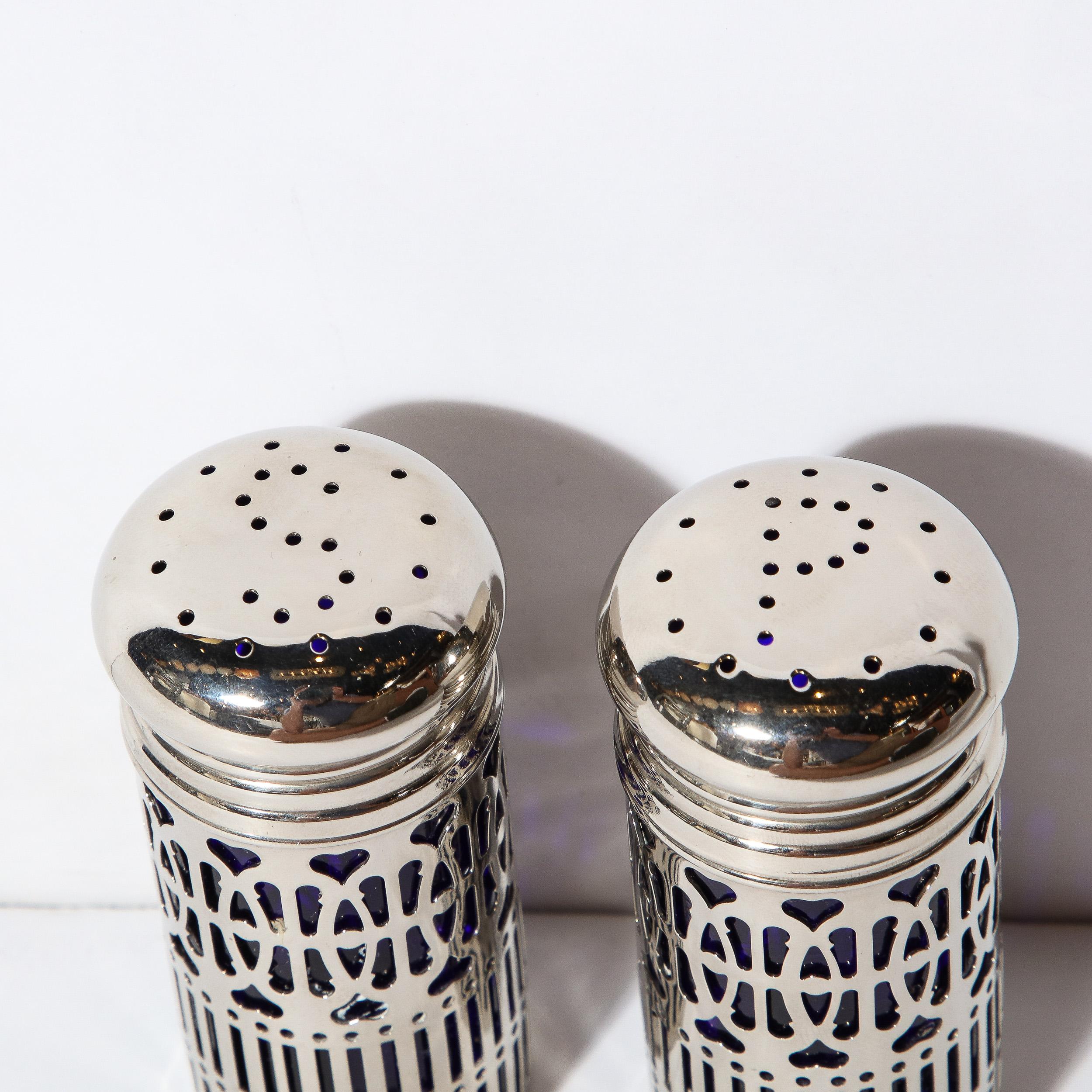 Pair of Art Deco Silver Plate and Cobalt Blue Glass Salt and Pepper Shakers In Excellent Condition For Sale In New York, NY