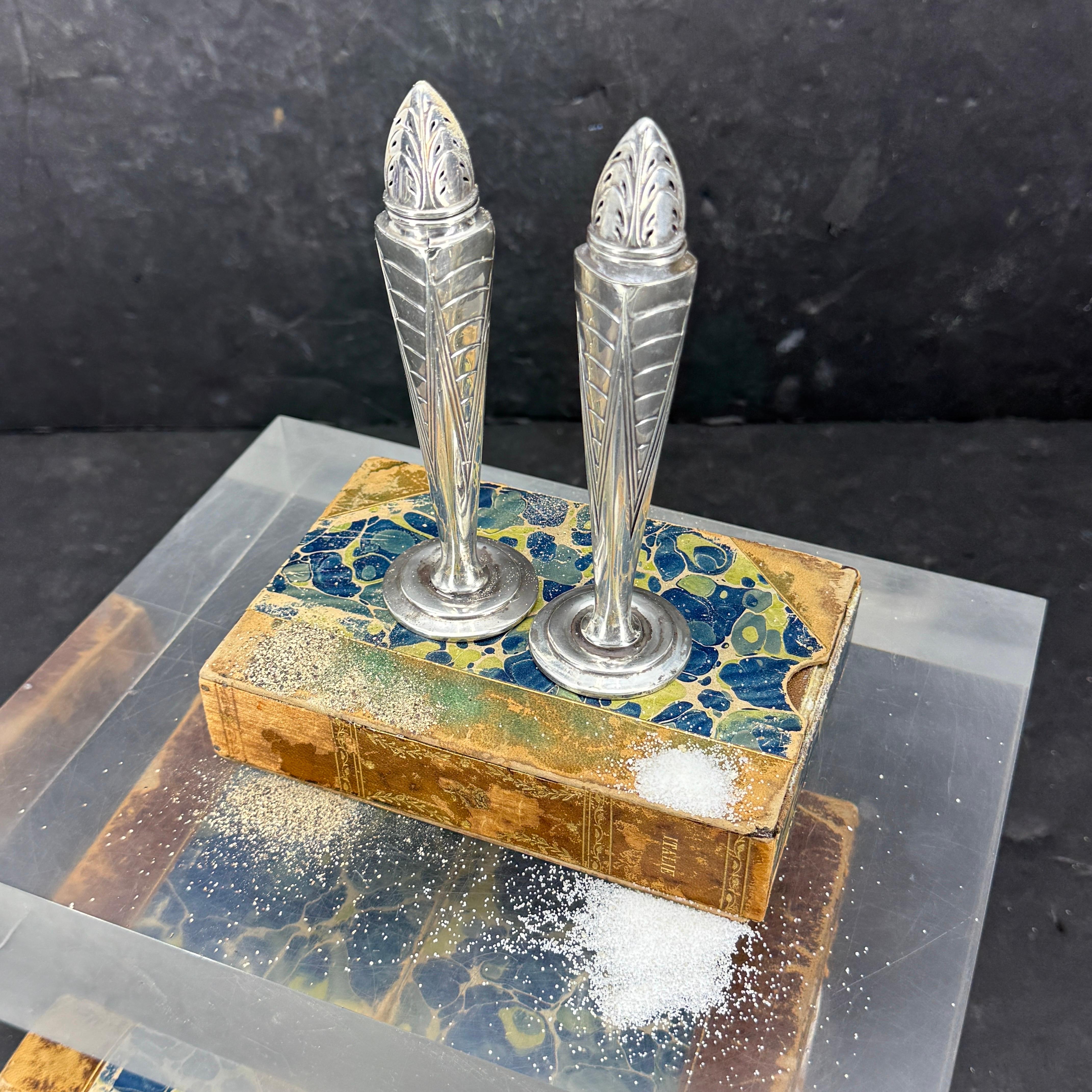 Pair of Art Deco Silver Salt & Pepper Shakers For Sale 4
