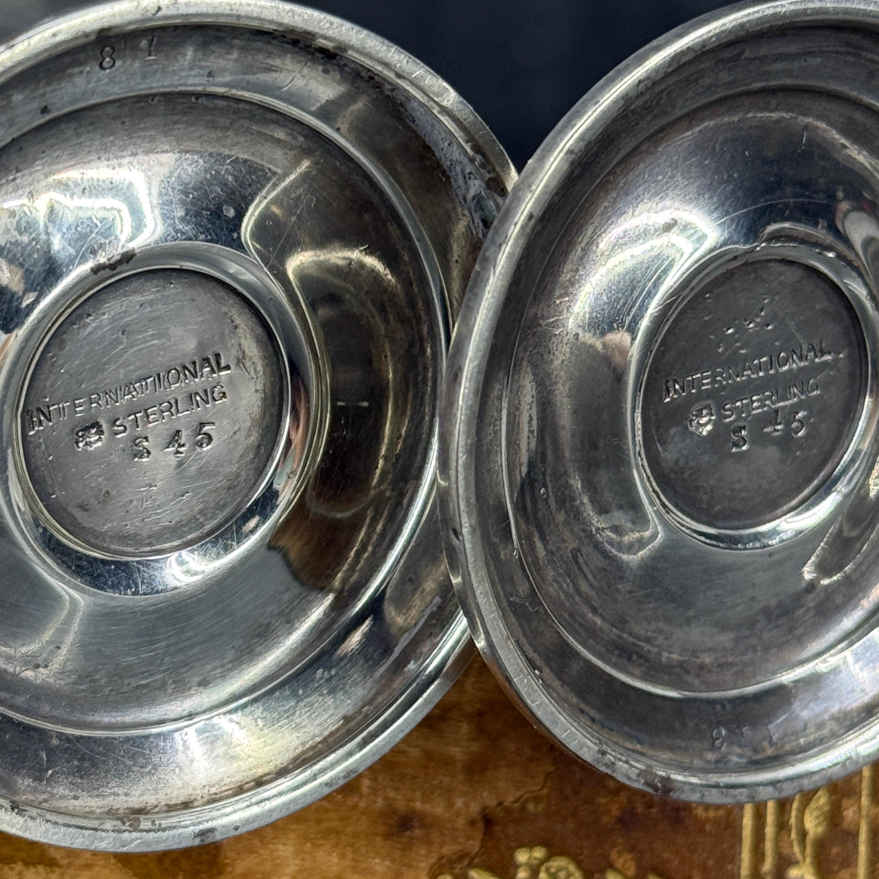 Pair of Art Deco Silver Salt & Pepper Shakers For Sale 6