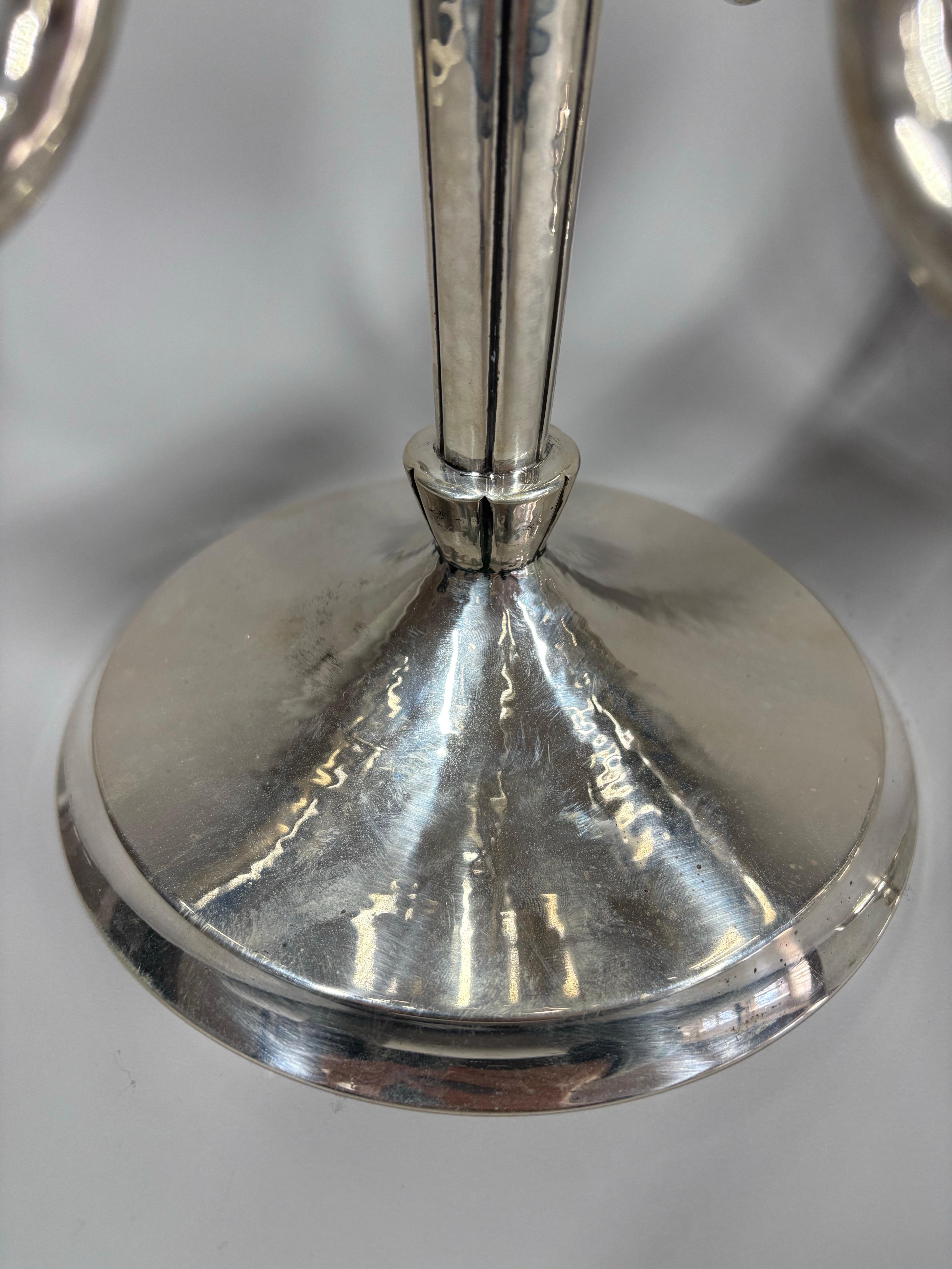 Pair of Art Deco silver six-light candelabra by Wilkens & Söhne circa 1930 in vendita 2