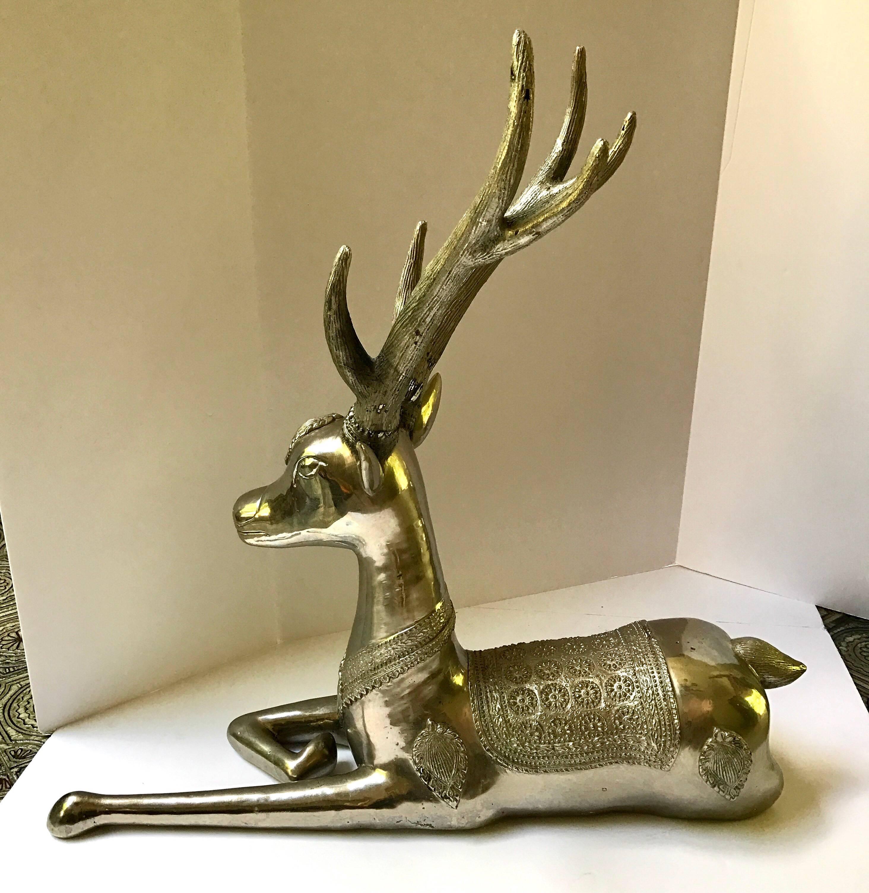 Pair of Art Deco Silvered Bronze Deer Statues Sculptures 1