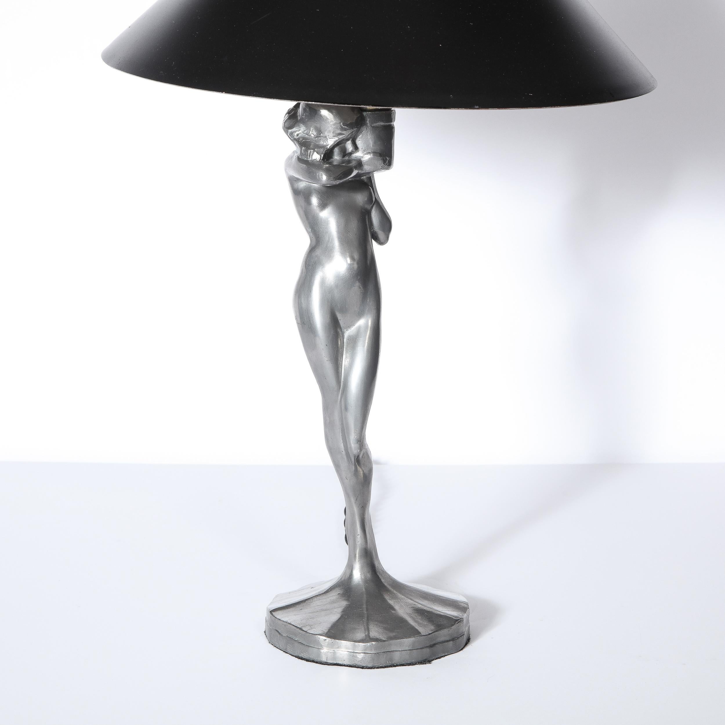 Pair of Art Deco Silvered Bronze Stylized Female Table Lamps by Frankart In Good Condition In New York, NY