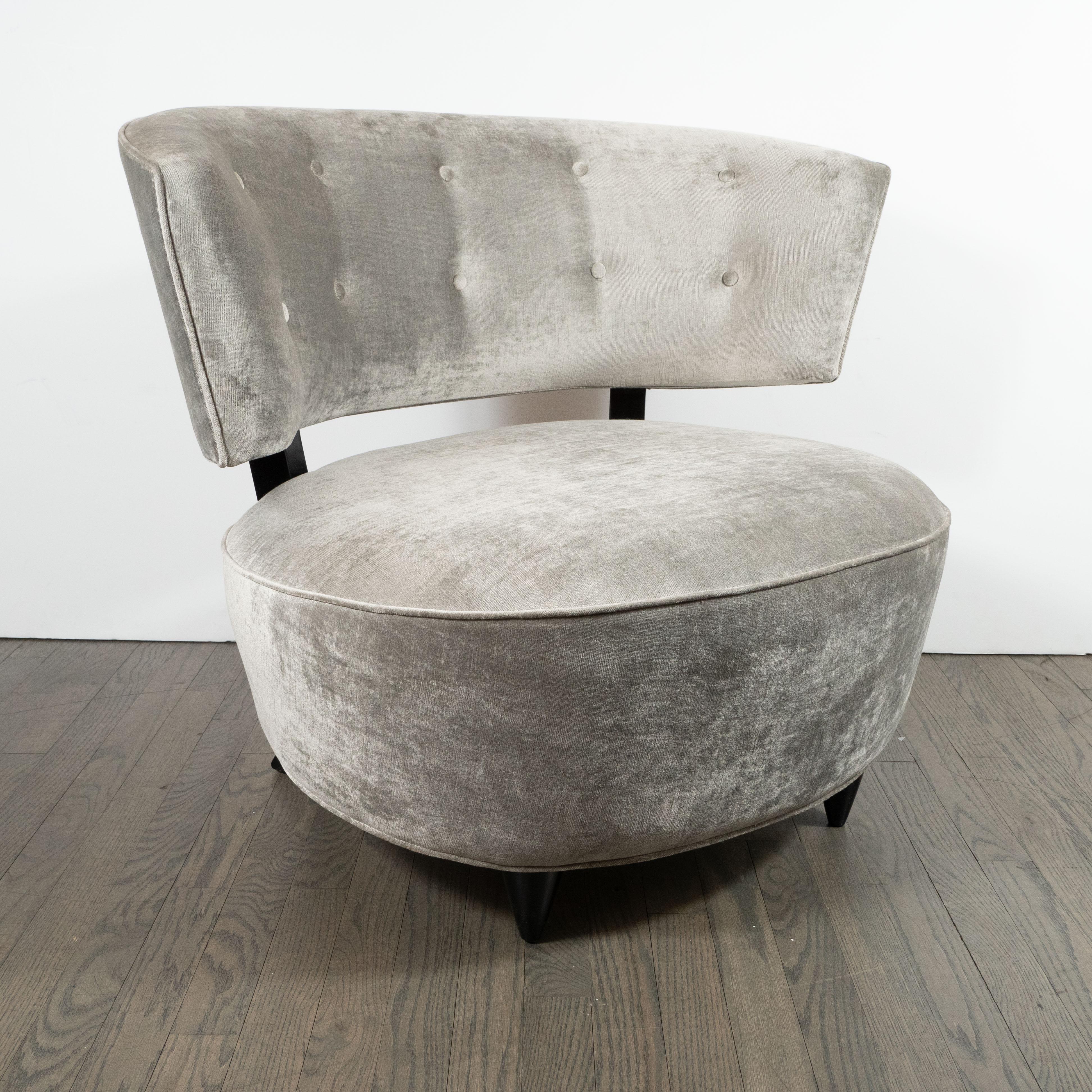 Pair of Art Deco Slipper Chairs Smoked Platinum Velvet by Gilbert Rohde (Art déco)