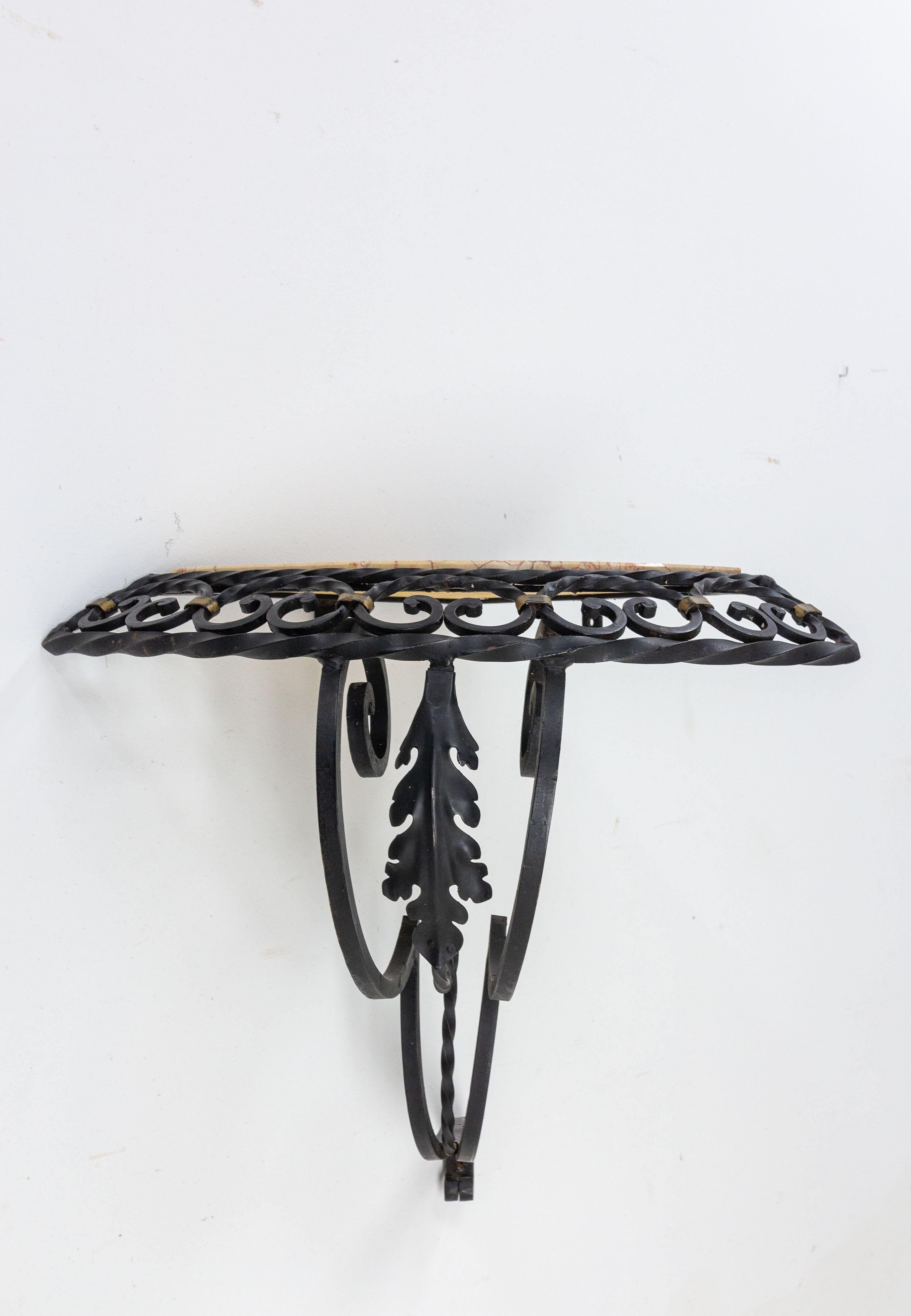 Pair of Art Deco Small Corner Console Tables French Brackets Wall Mounted In Good Condition For Sale In Labrit, Landes