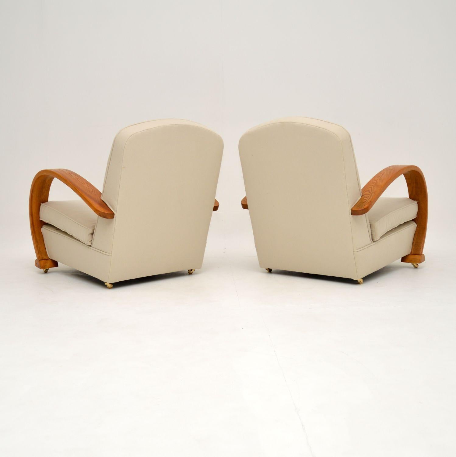 Pair of Art Deco Solid Elm Armchairs In Good Condition In London, GB