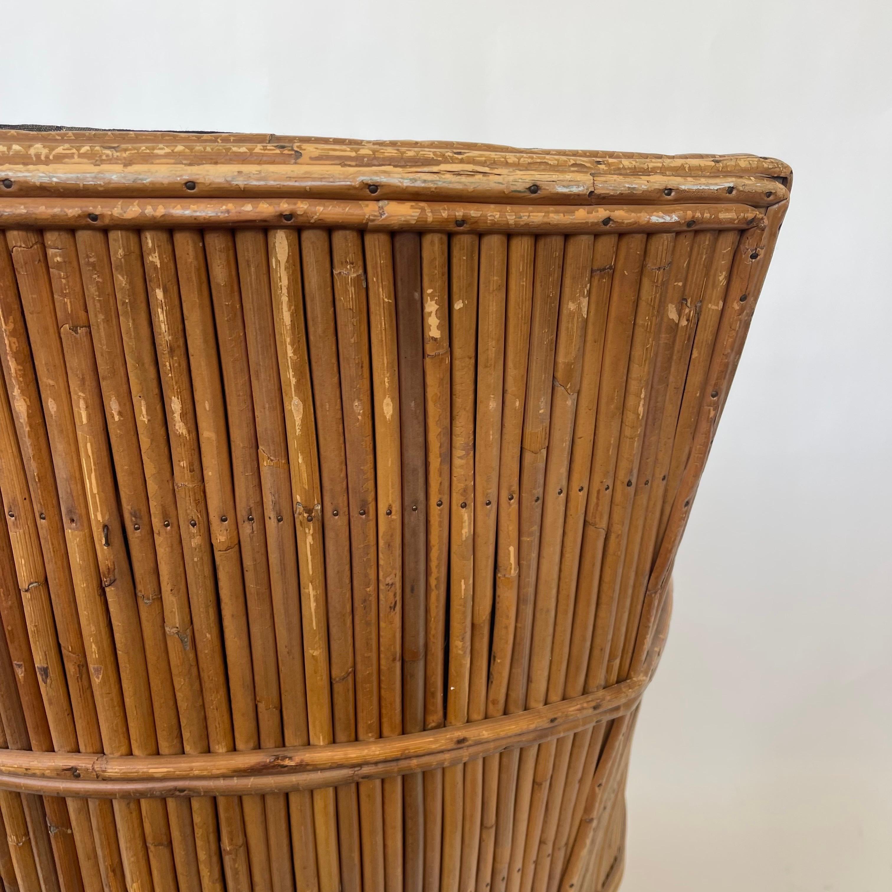 Paire de fauteuils Art Deco en rotin fendu, USA, Circa 1940s en vente 6