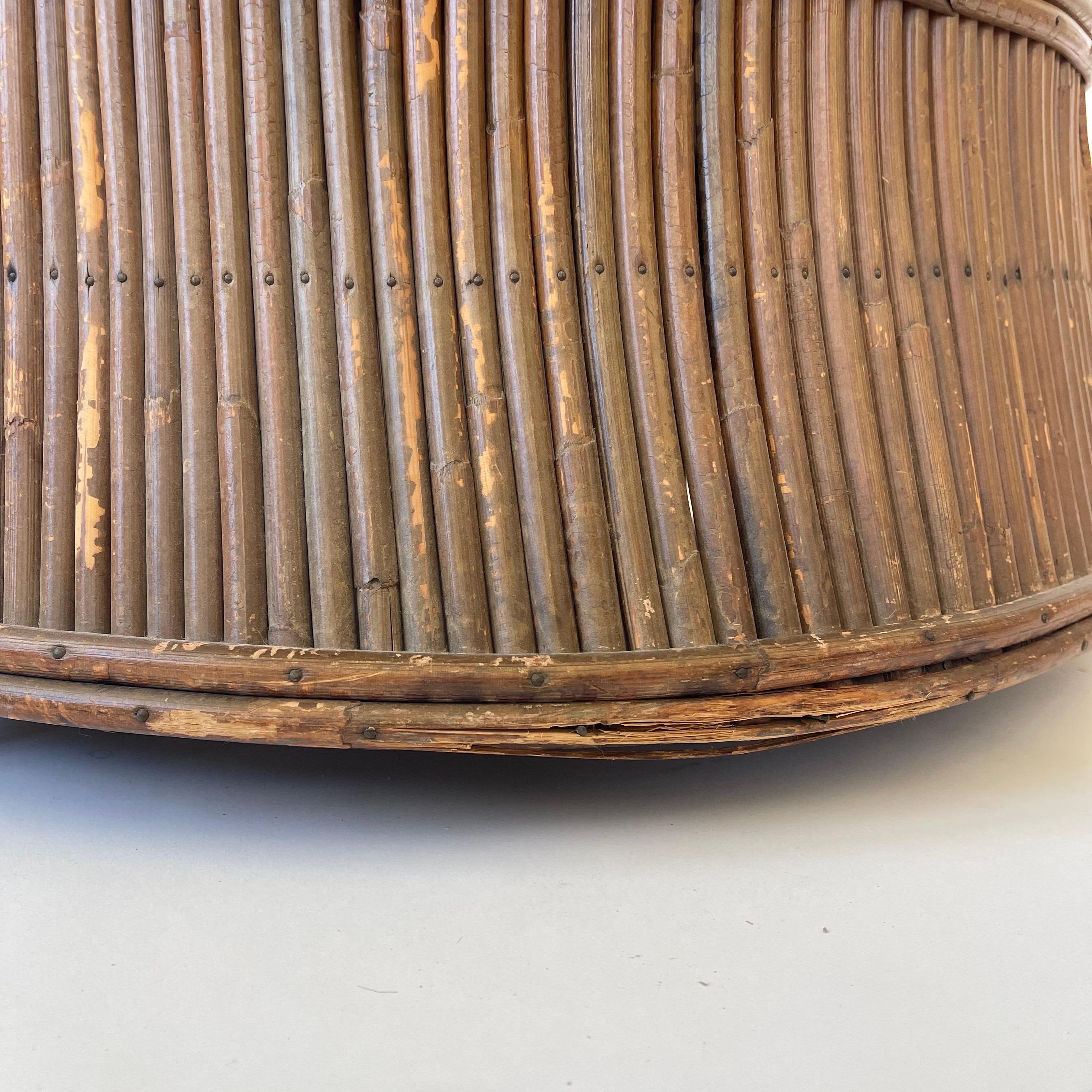 Paire de fauteuils Art Deco en rotin fendu, USA, Circa 1940s en vente 8