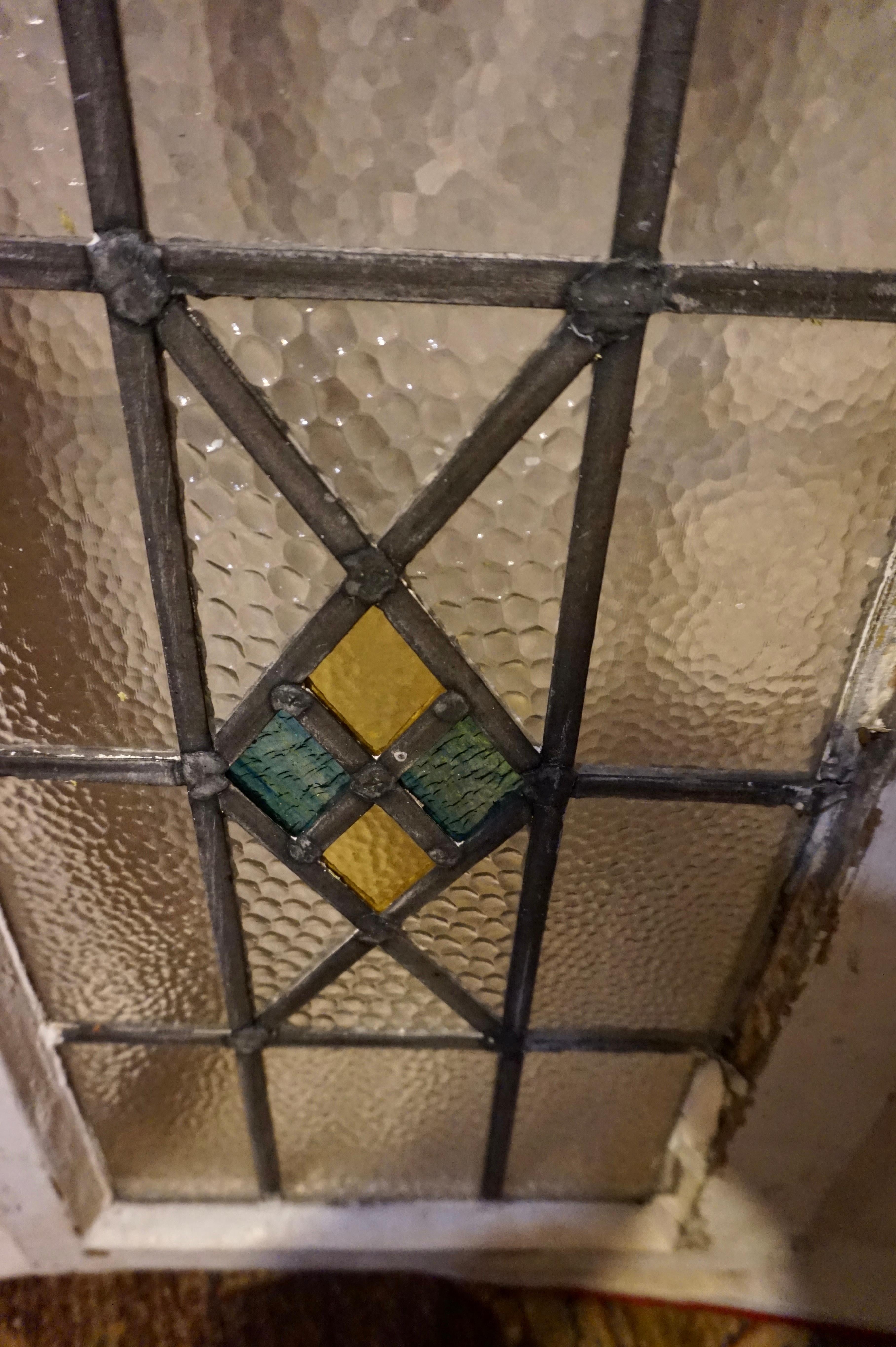 Pair of Art Deco Stained Glass Windows with Geometric Motif In Good Condition For Sale In Vancouver, British Columbia