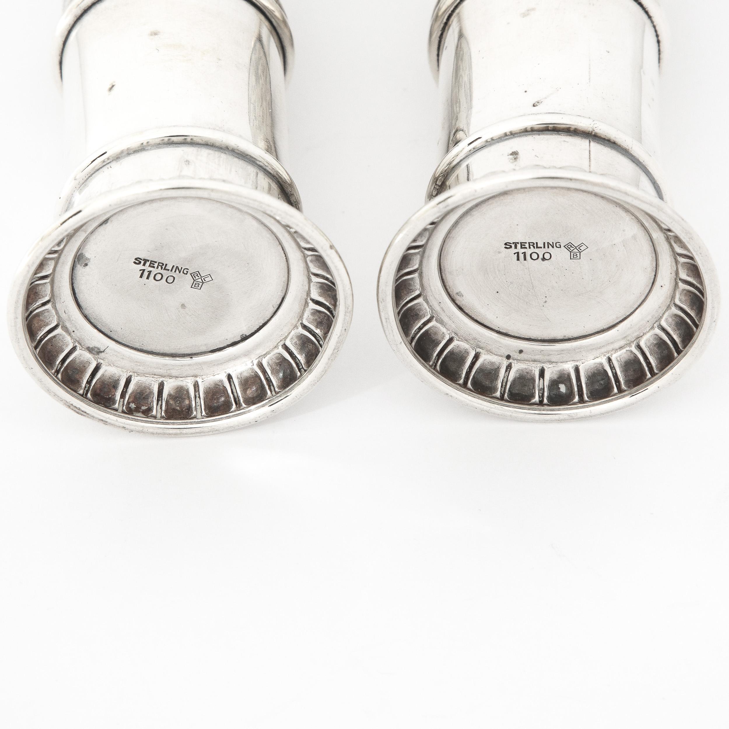 Pair of Art Deco Sterling Salt and Pepper Shakers by Rogers, Lunt and Bowlen Co. For Sale 4