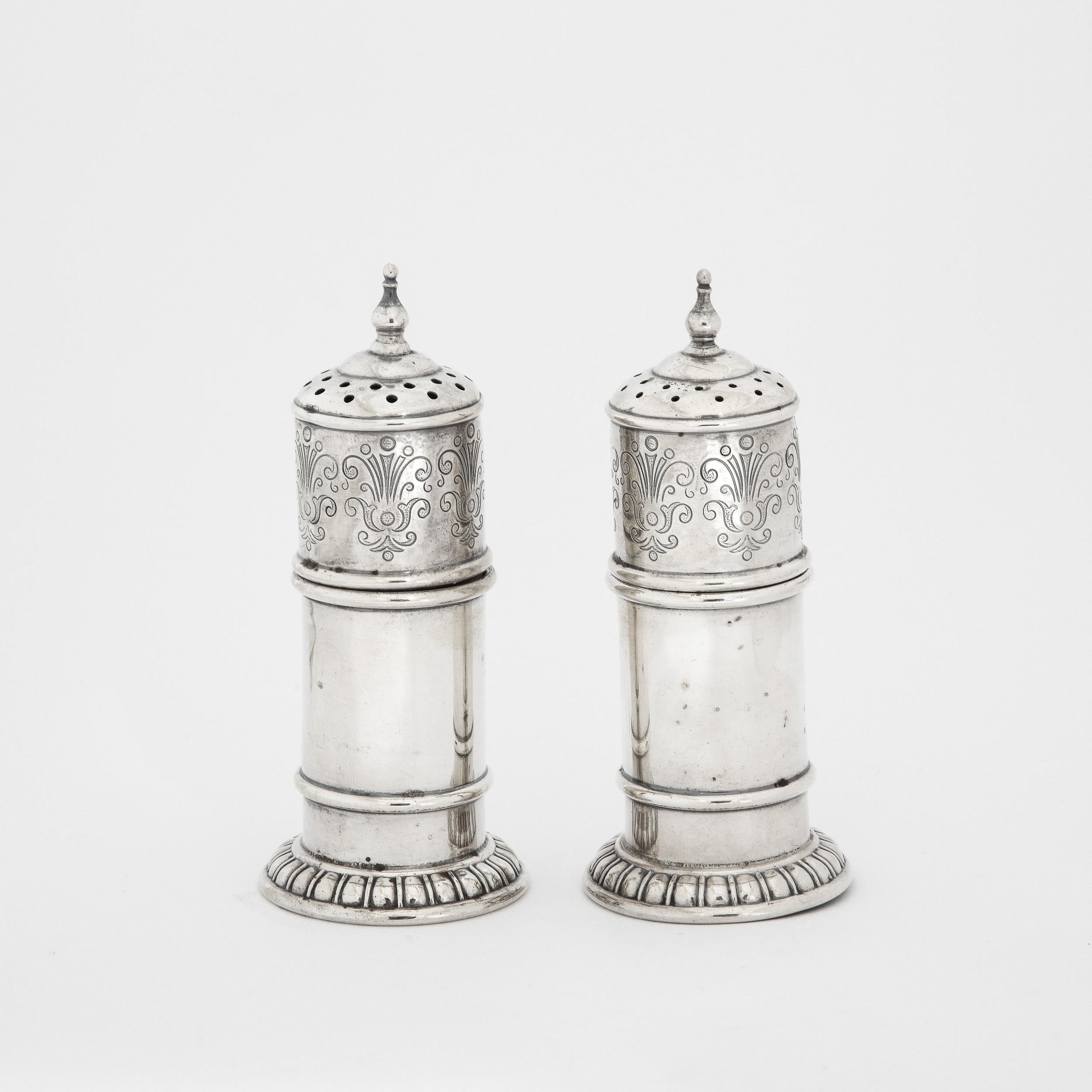 American Pair of Art Deco Sterling Salt and Pepper Shakers by Rogers, Lunt and Bowlen Co. For Sale