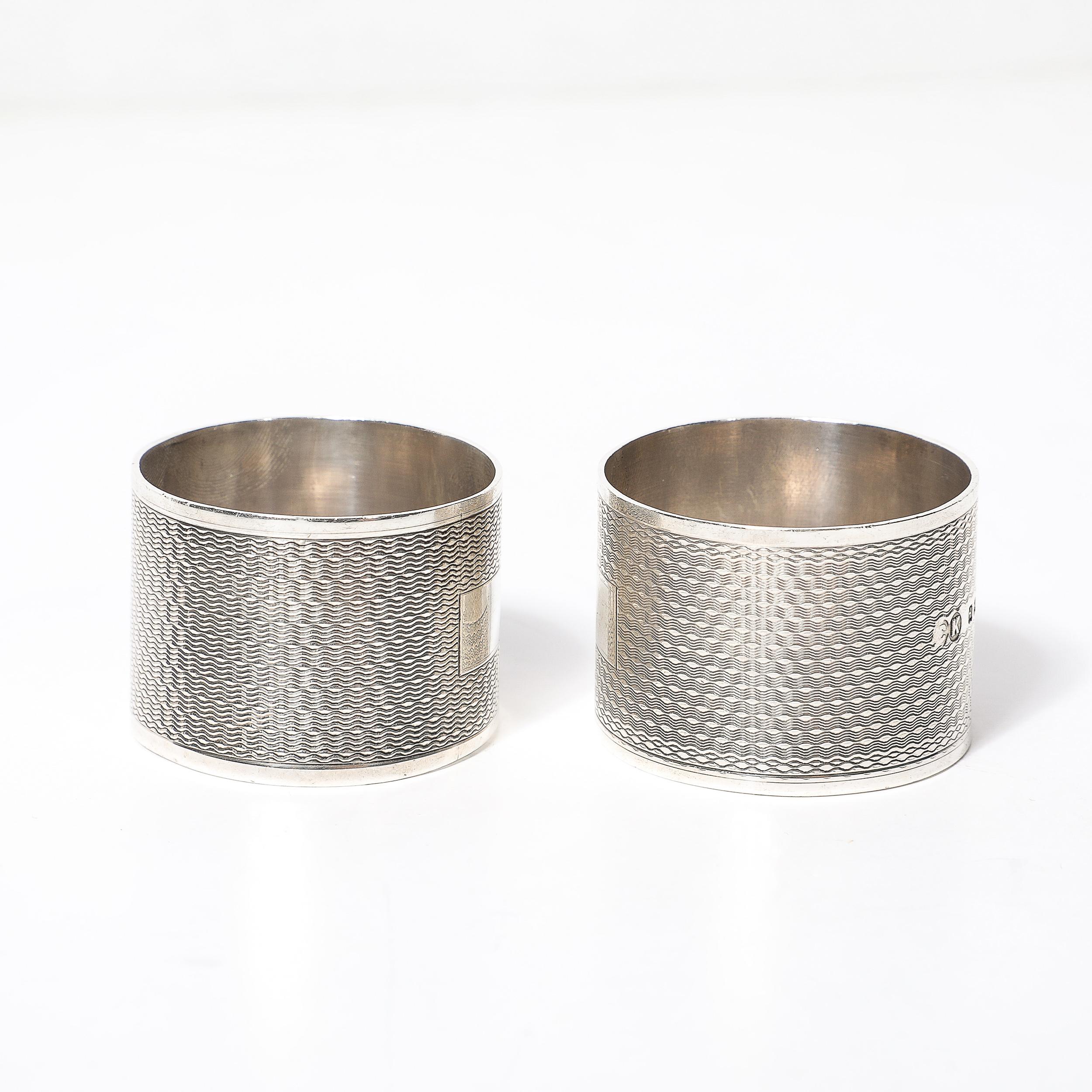 Pareja de servilleteros Art Déco de plata de ley con detalles de torneado de motor en venta 1