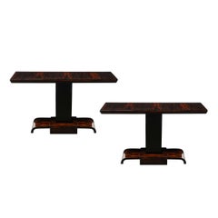 Pareja de Consolas Art Decó Streamline de Madera de Cebra con Detalles Lacados en Negro