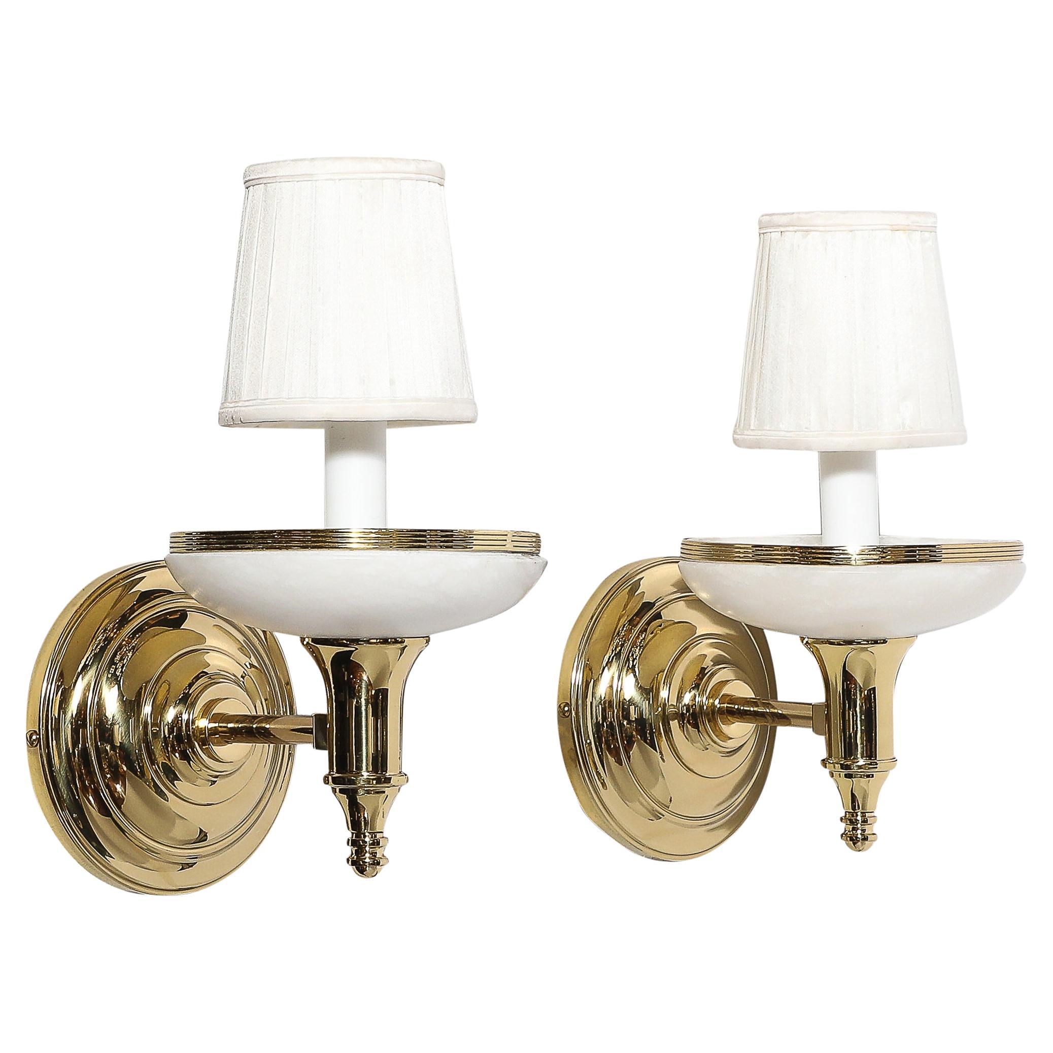 Coppia di lampade in stile Art Déco in alabastro e ottone lucido