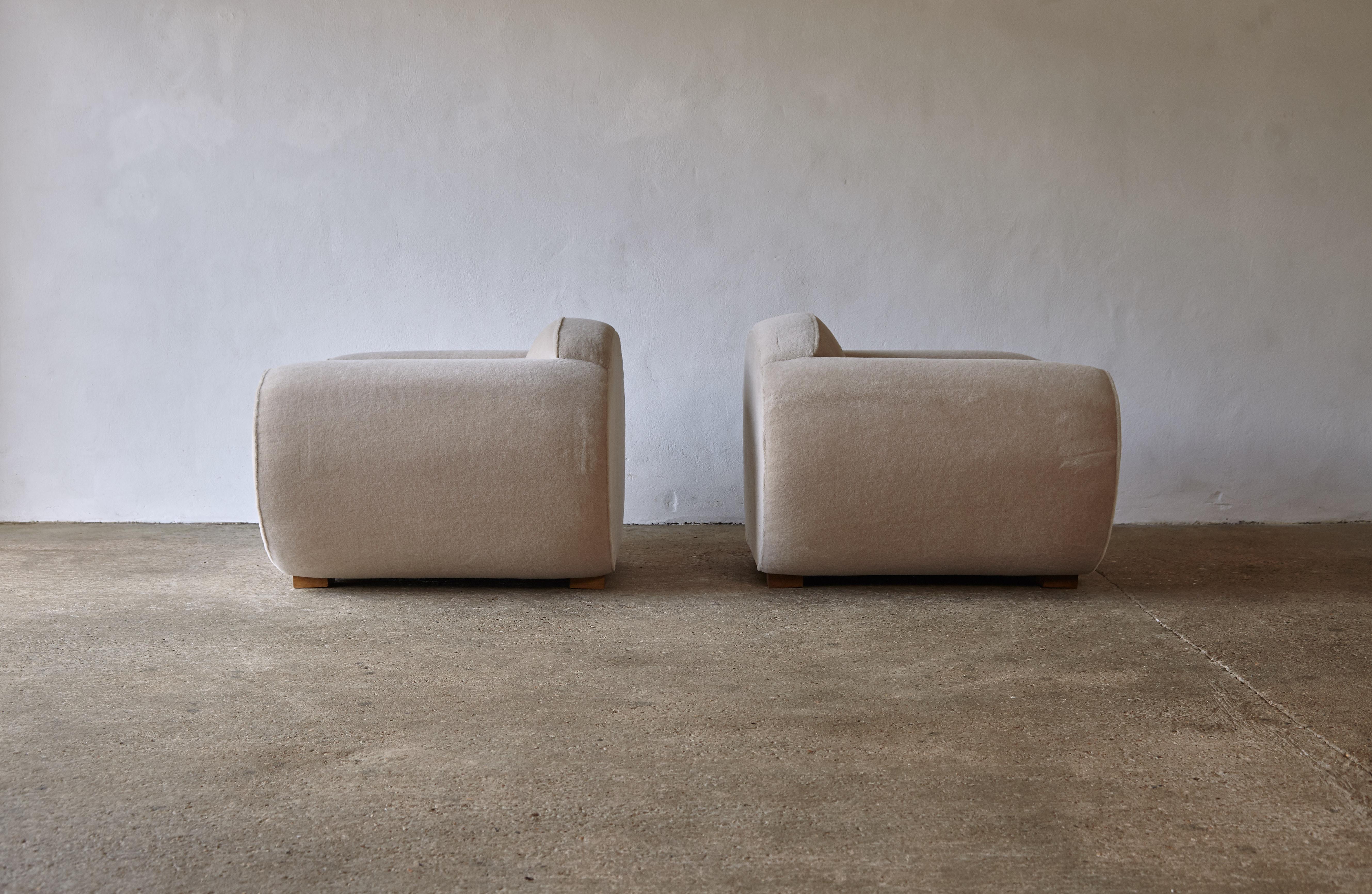 Paar Sessel im Art-Déco-Stil, gepolstert mit reinem Alpaka (21. Jahrhundert und zeitgenössisch) im Angebot