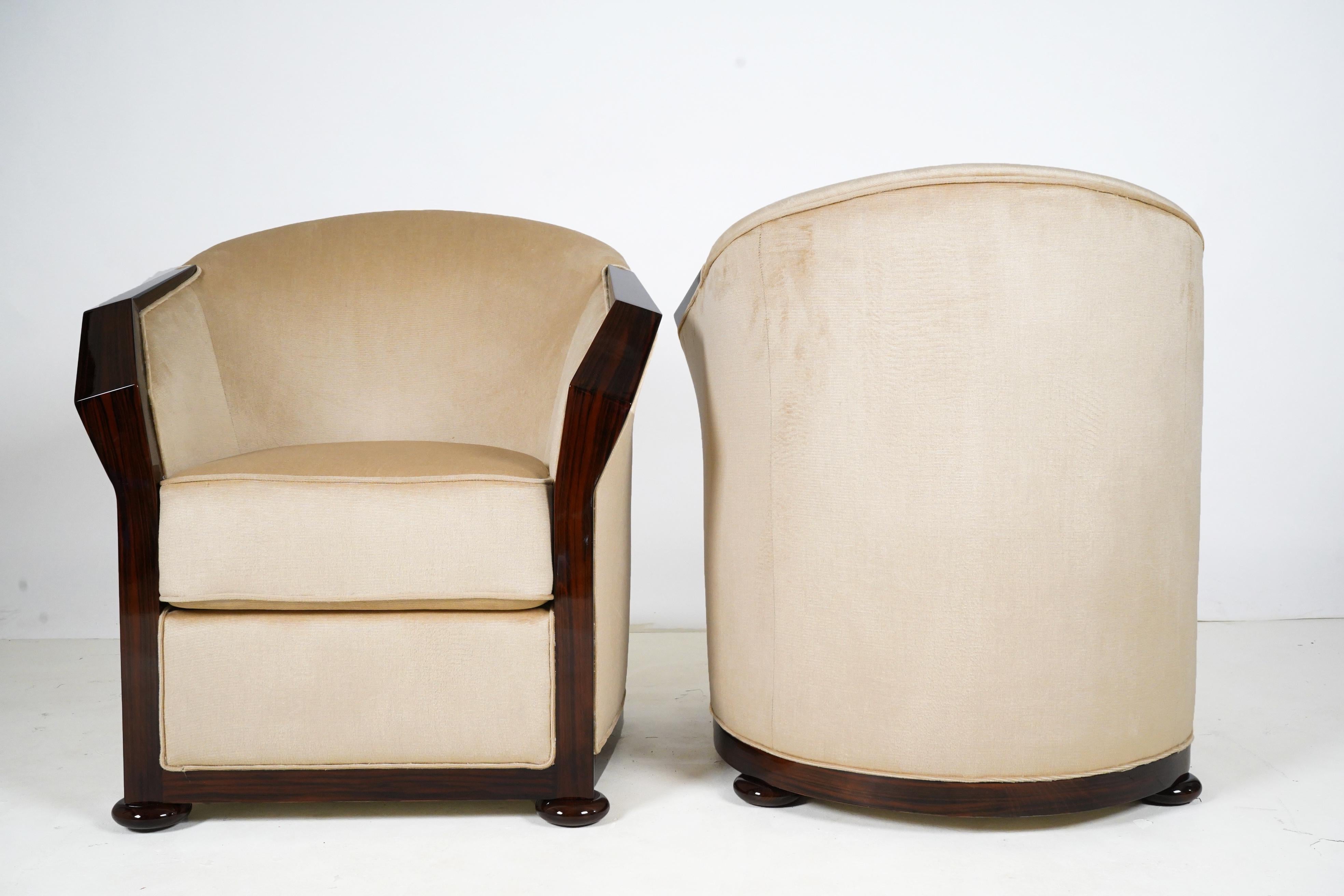 Pair of Art Deco Style Armchairs with Walnut Veneers For Sale 1