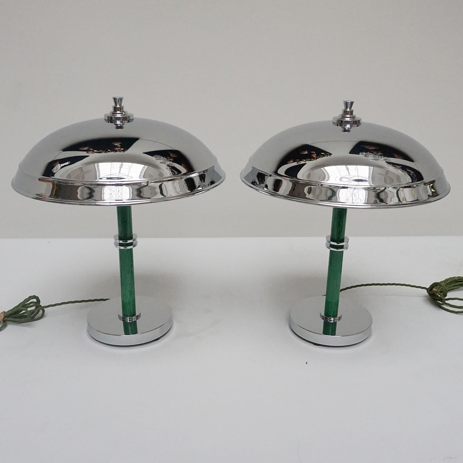 20th Century Pair of Art Deco Style Bakelite and Chromed Metal Dome Lamps  For Sale