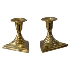 Pareja de candelabros de latón estilo Art Déco, años 70