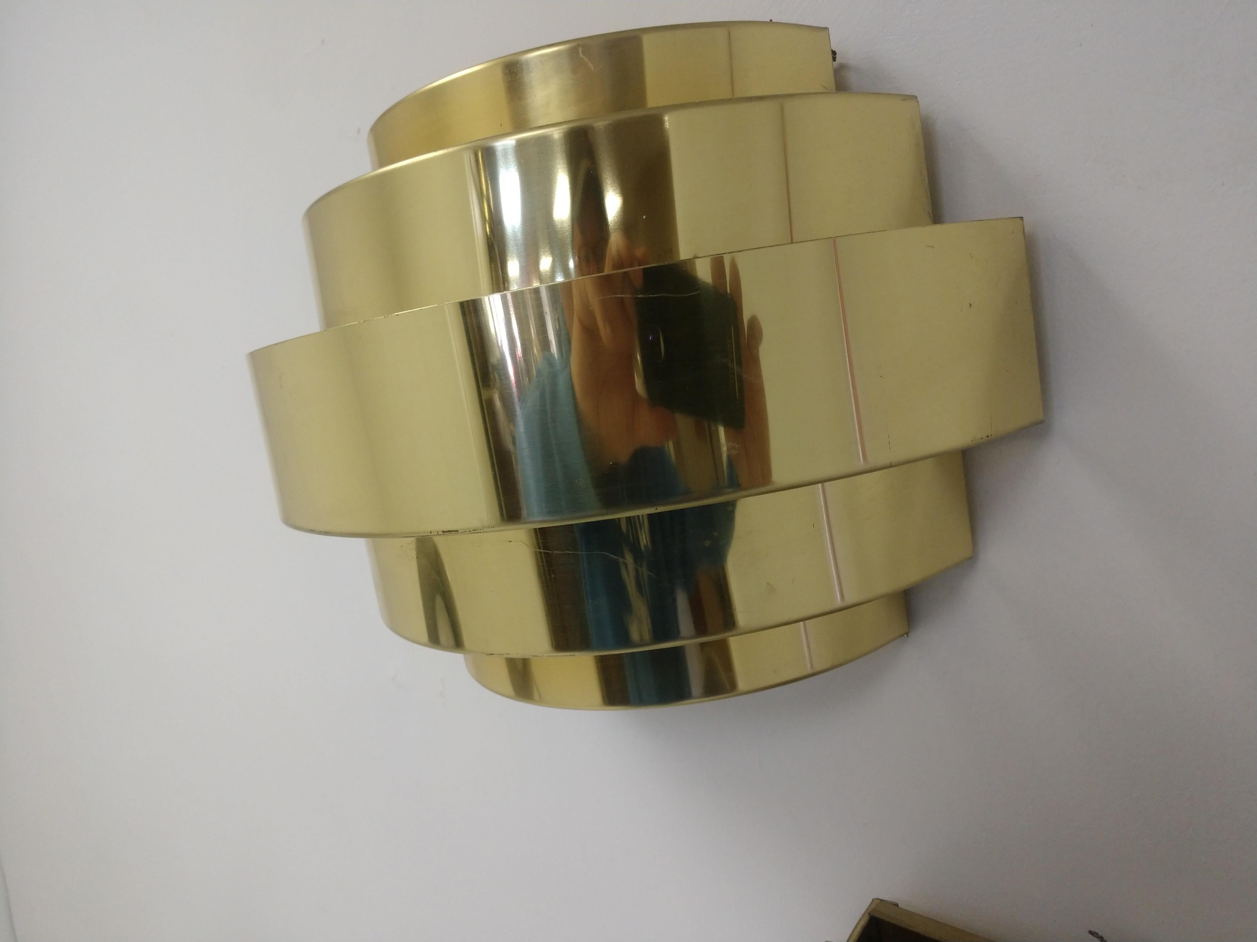 Pair of Art Deco Style Cascading Brass Tiered Sconces Two Pair Available In Good Condition In Port Jervis, NY