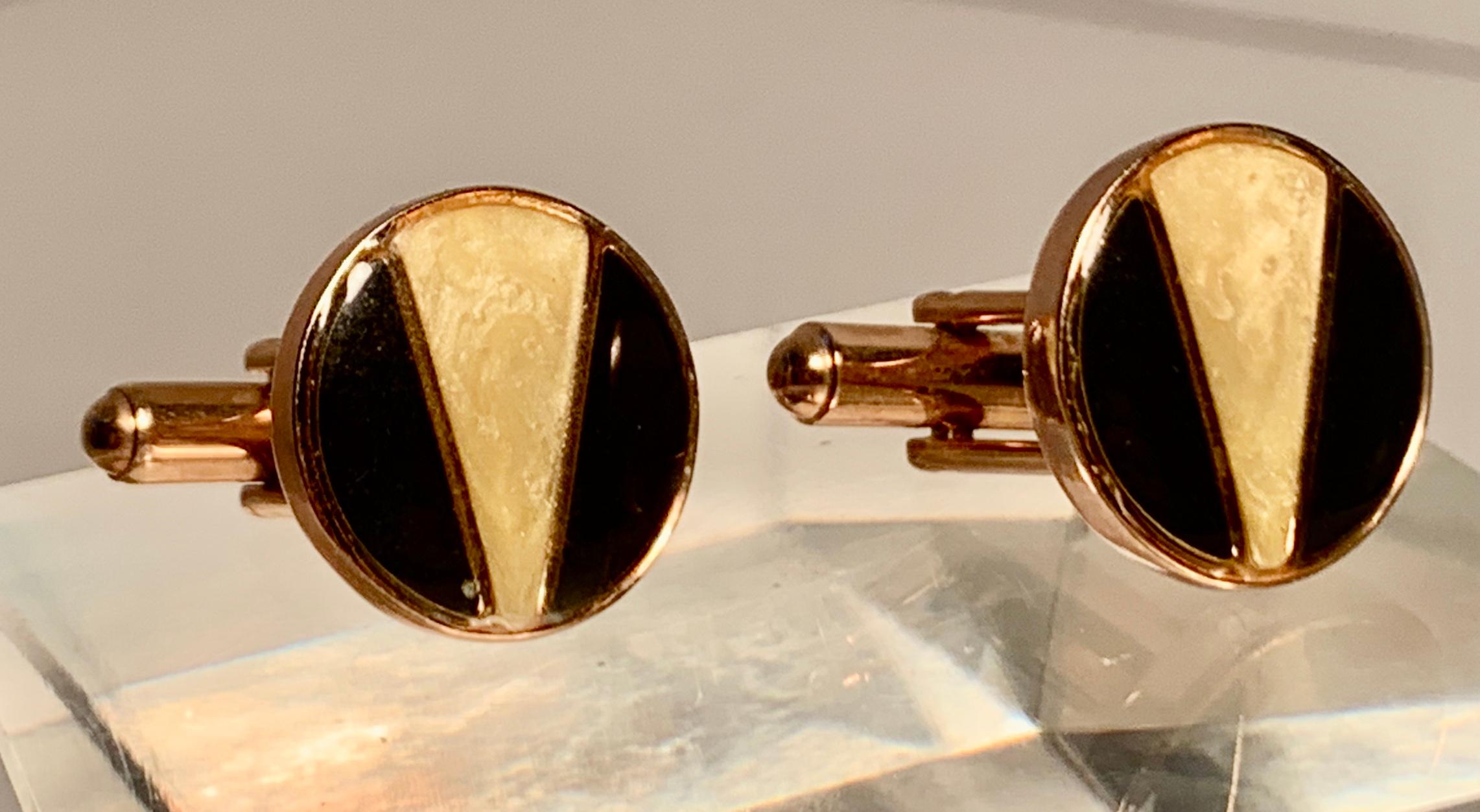 Women's or Men's Art Deco Style Vintage Cufflinks in a Yellow Gold Filled Setting