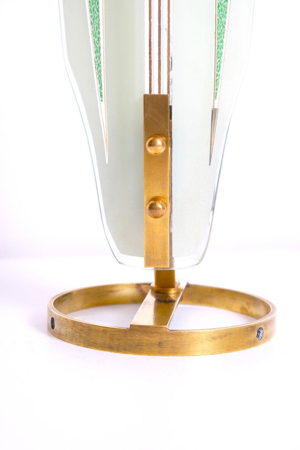 Mid-Century Modern Paire de lampes de table italiennes du milieu du siècle dernier de style Art déco en vente