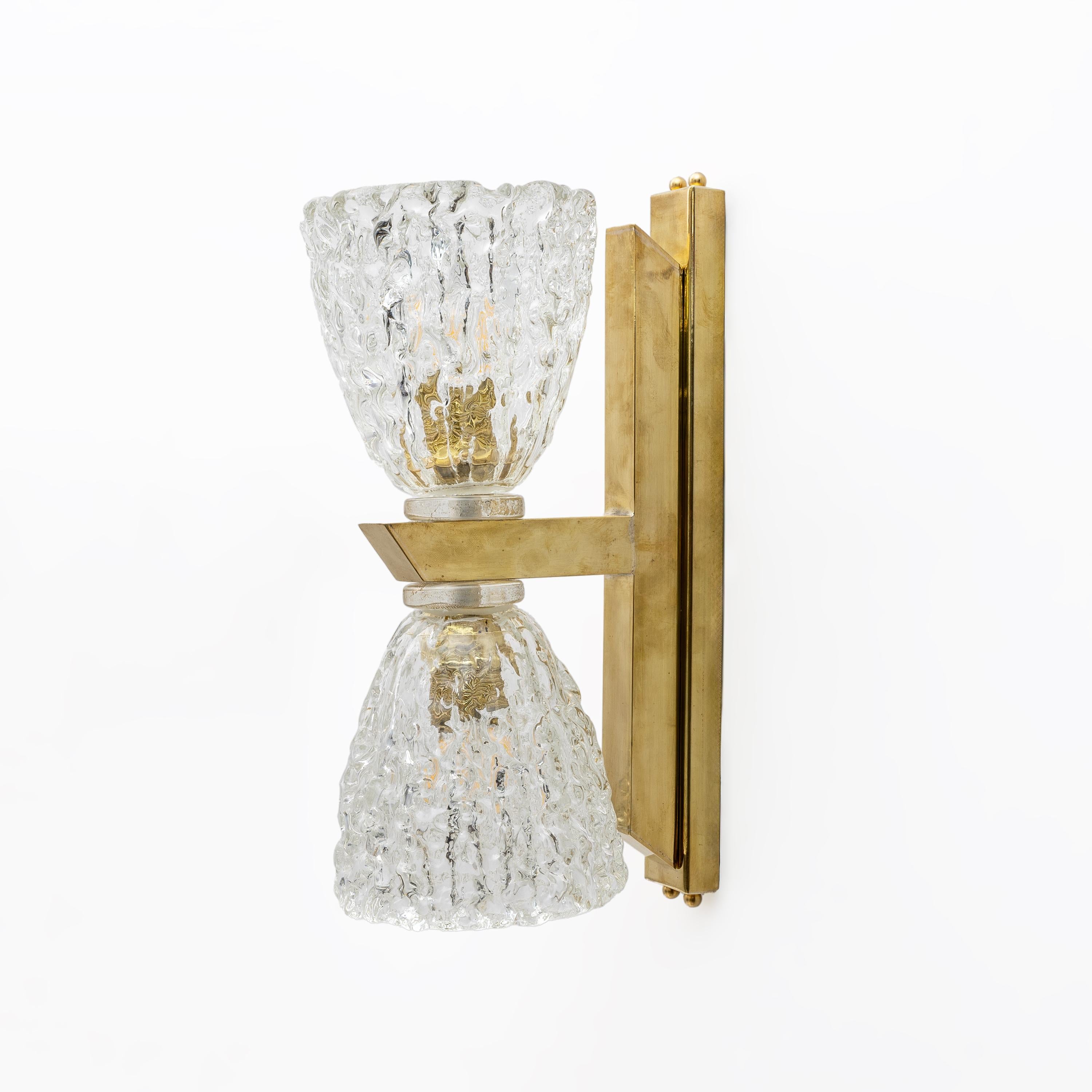 Coppia di lampade in vetro di Murano e ottone in stile Art Déco in vendita 1