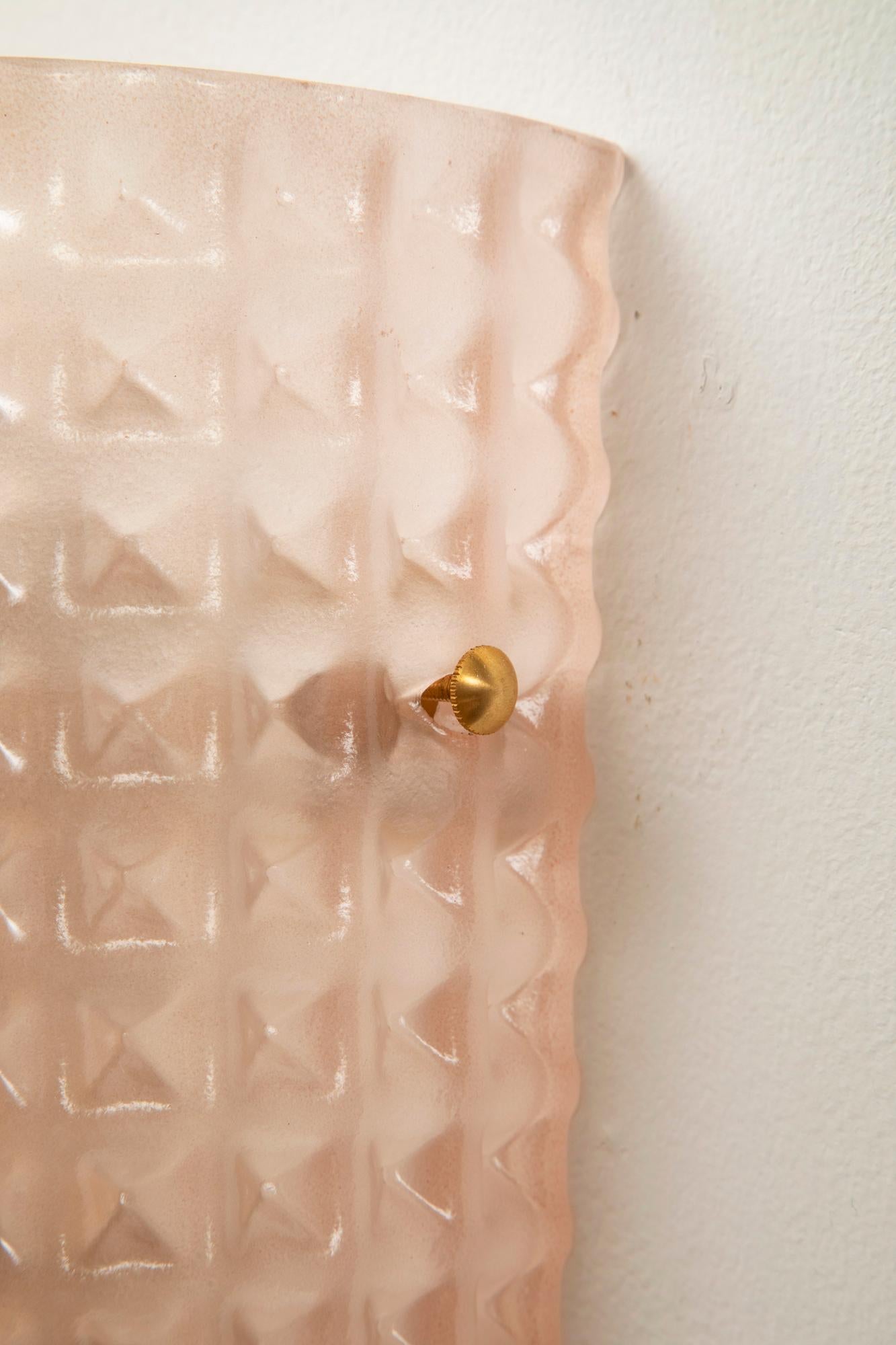 Contemporary Pair of Art Deco Style Pink Murano Glass Demilune Wall Lights, in Stock For Sale