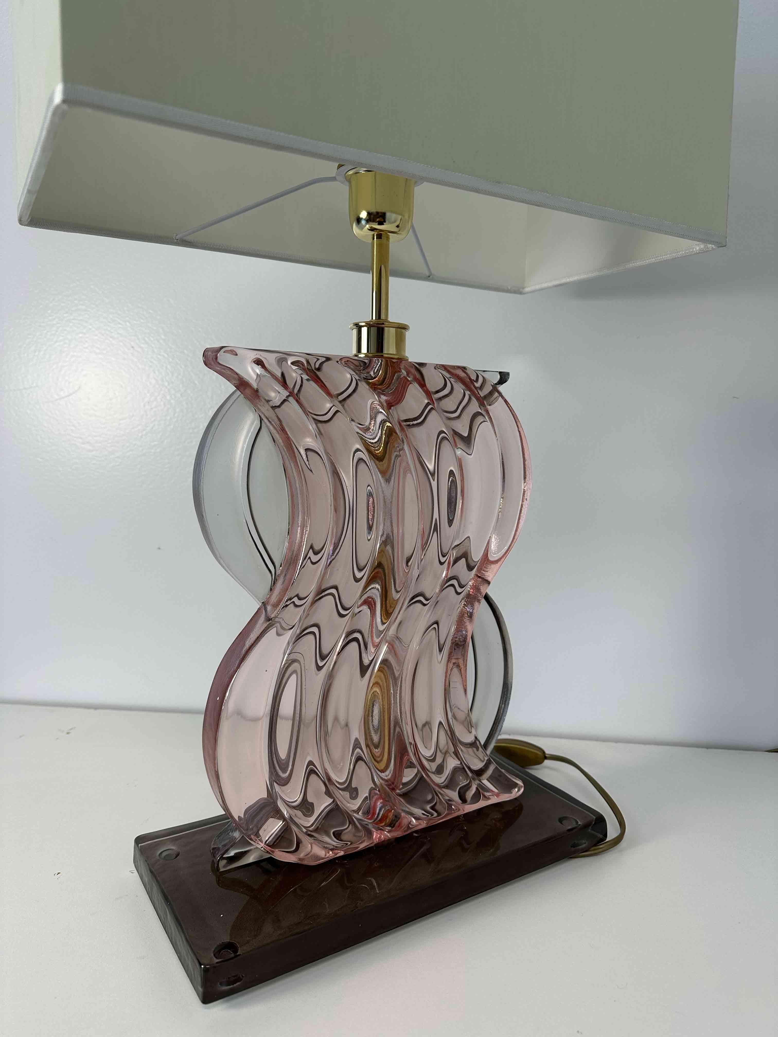 Pareja de lámparas de sobremesa de cristal de Murano rosa de estilo Art Déco Cristal de Murano en venta