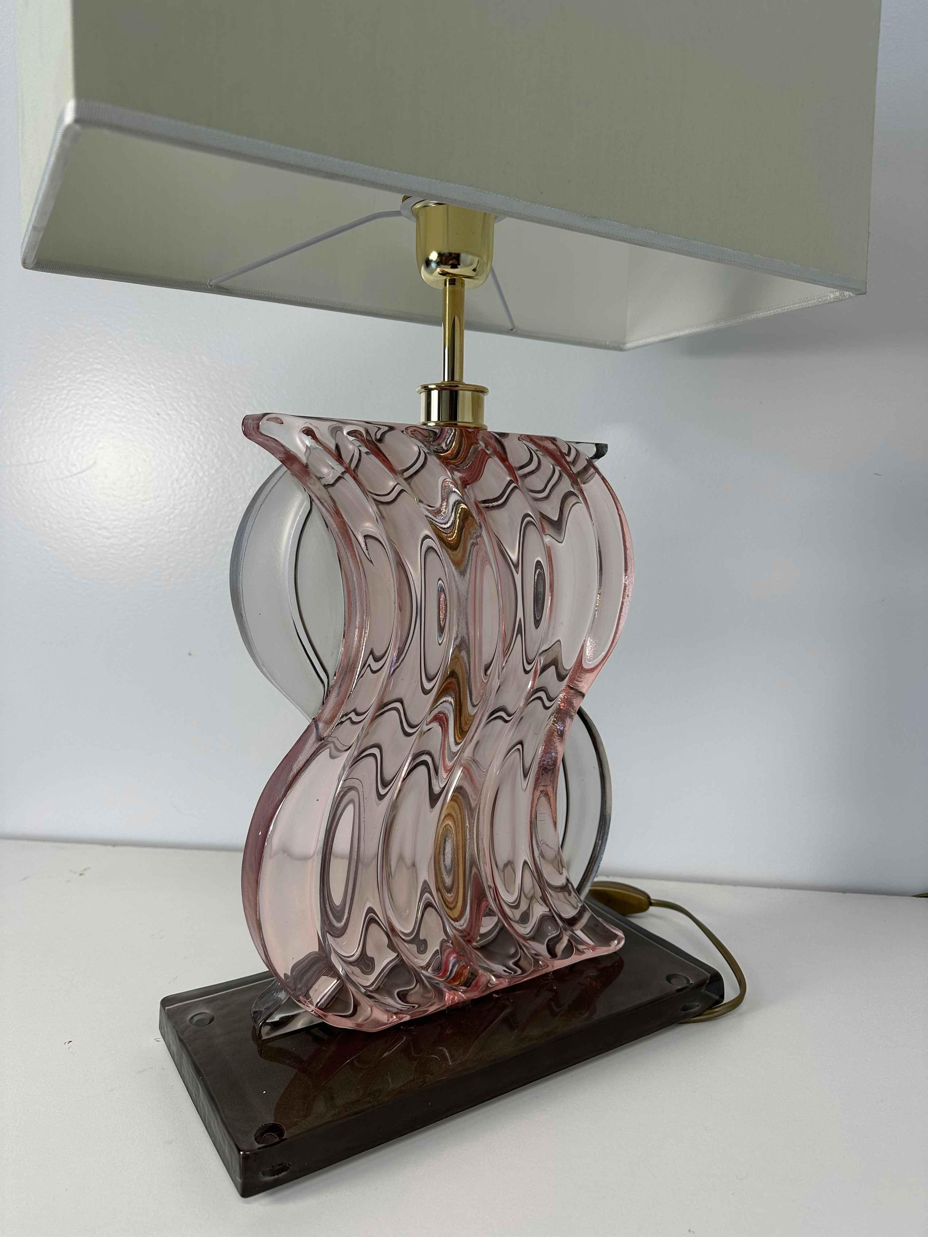Paire de lampes de bureau de style Art Déco en verre de Murano rose  en vente 2