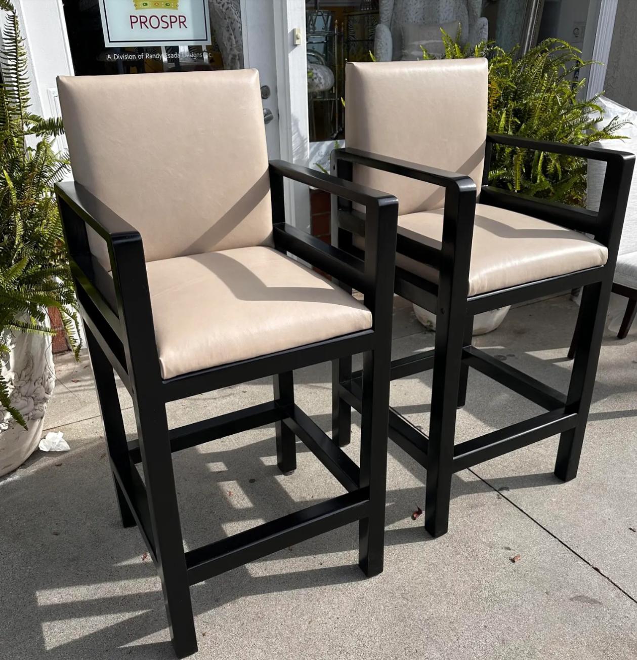 American Pair of Art Deco Style Rose Tarlow Melrose House Leather Barstools For Sale