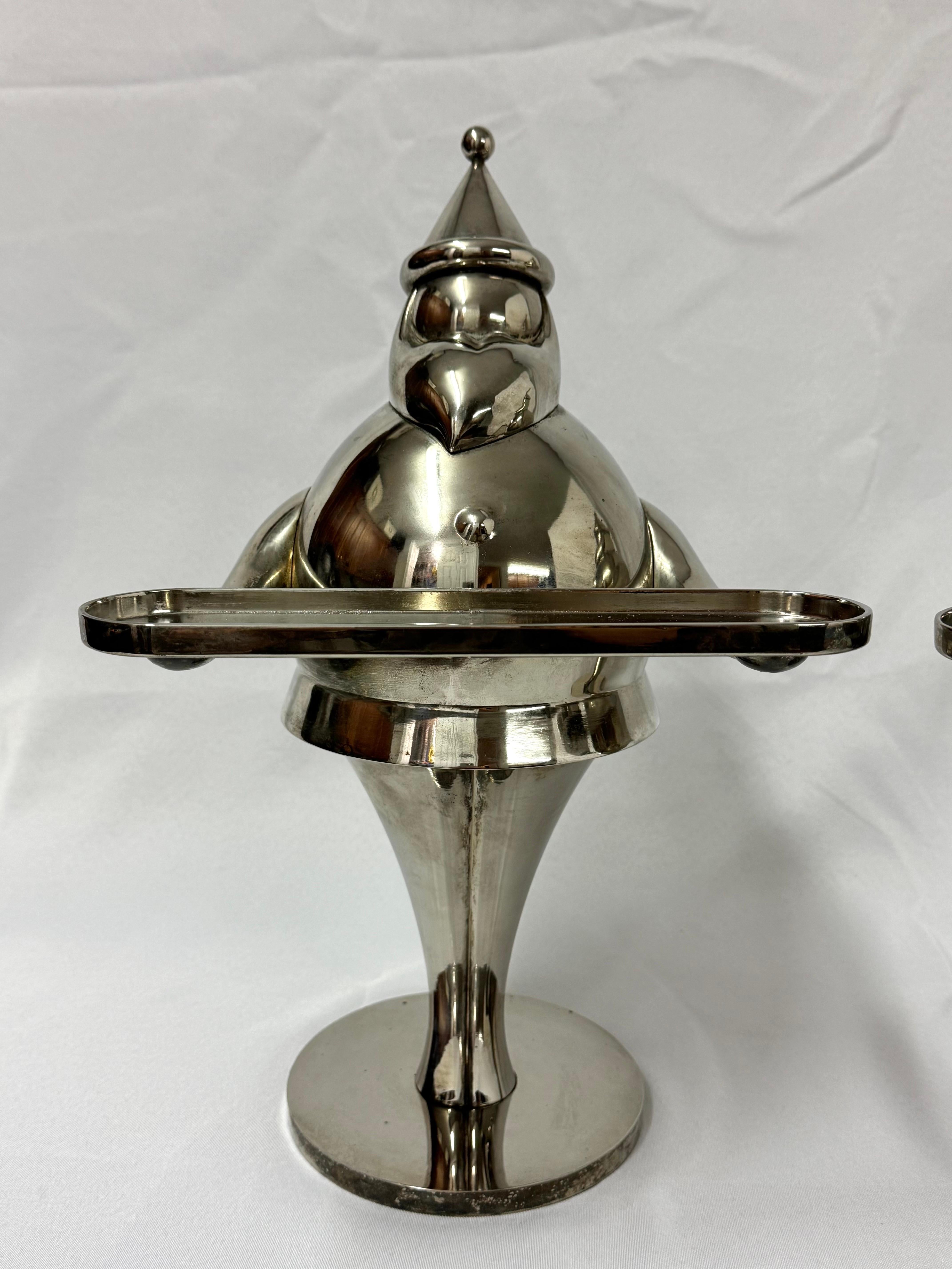 Coppia di sculture di Babbo Natale in stile Art Déco in vendita 4