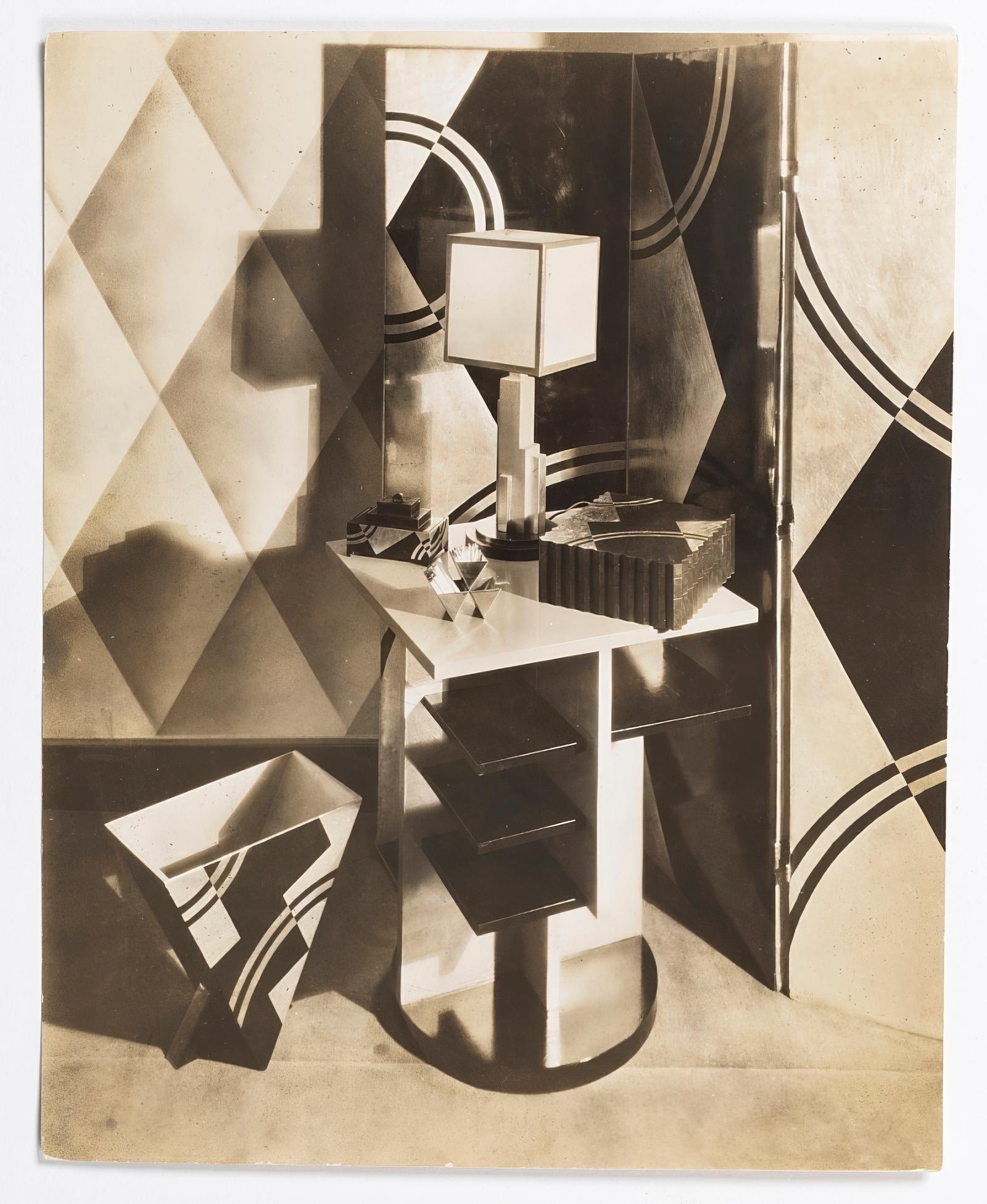 Pair of Art Deco Style Silver Skyscraper Lamps in the Manner of Donald Deskey For Sale 14