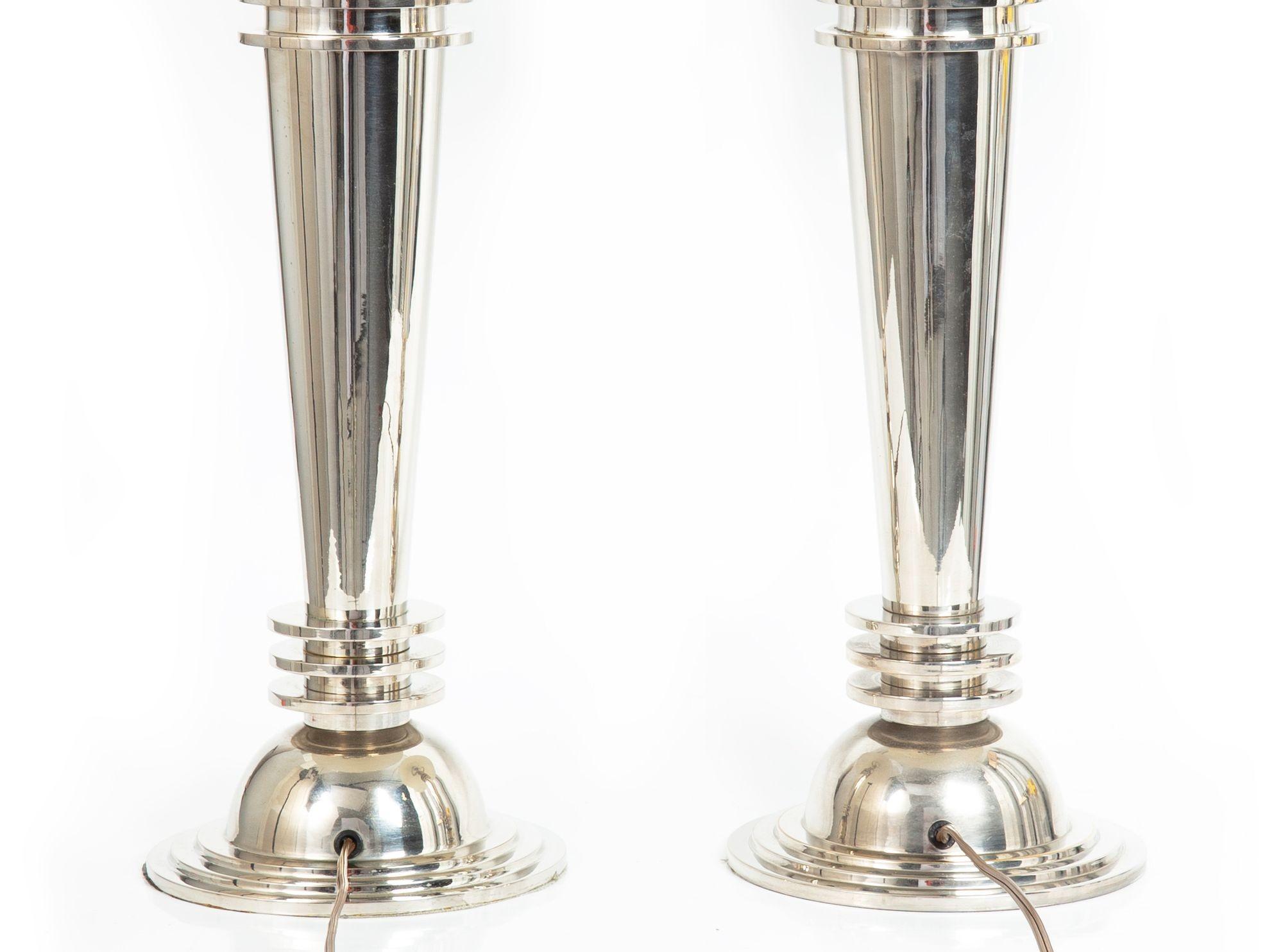 Pair of Art Deco Style Streamline Chrome Vintage Table Lamps For Sale 3