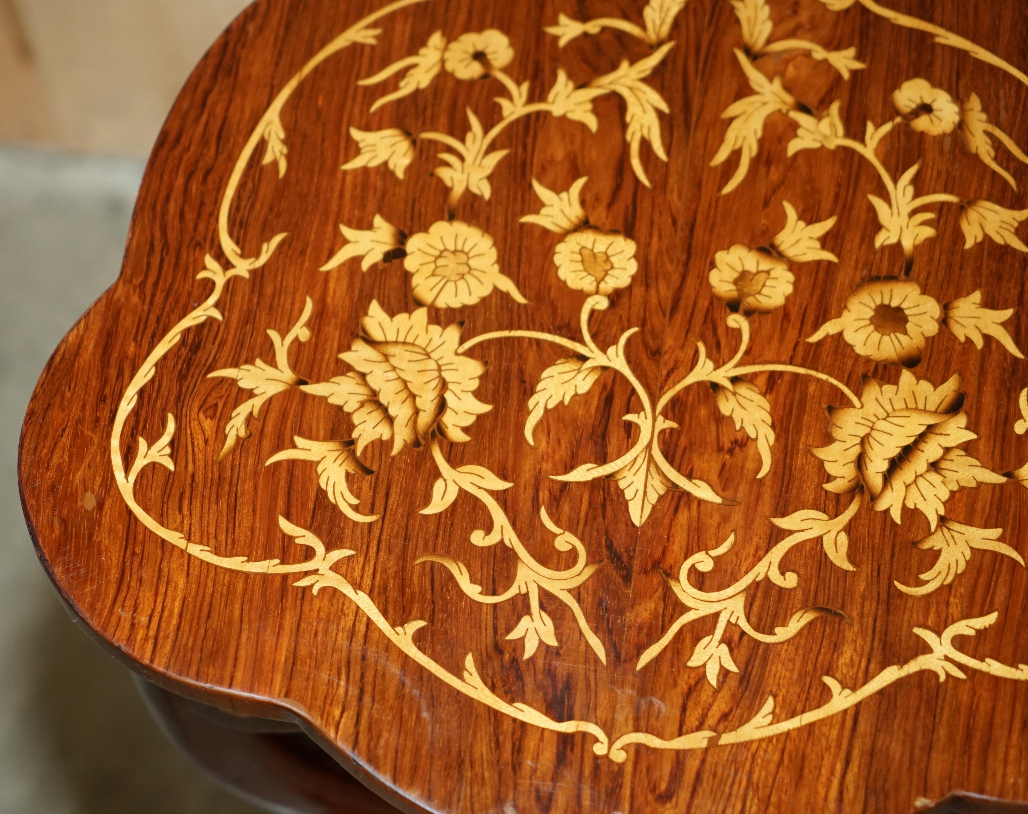 Sycamore PAIR OF ART DECO STYLE SYCAMORE WOOD & WALNUT INLAID PEDESTAL SIDE END TABLEs For Sale