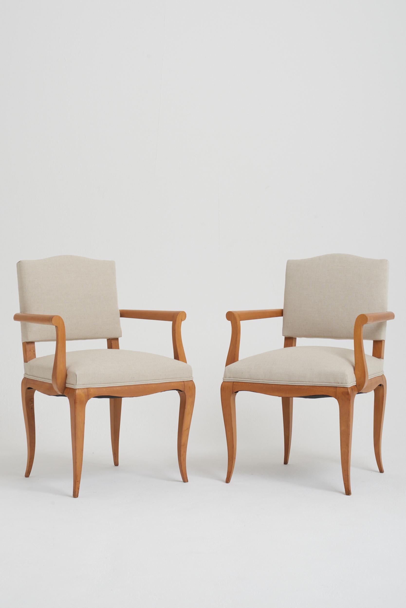 A pair of Art Deco sycamore armchairs, attributed to René Prou (1889-1948)
France, Circa 1935.
