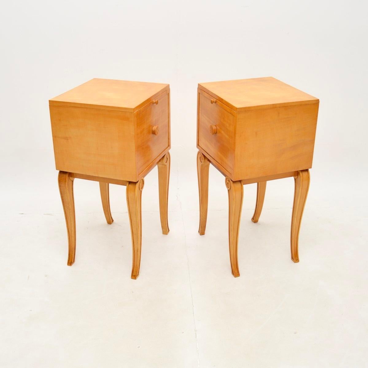 Pair of Art Deco Sycamore Bedside Cabinets by Hille 1