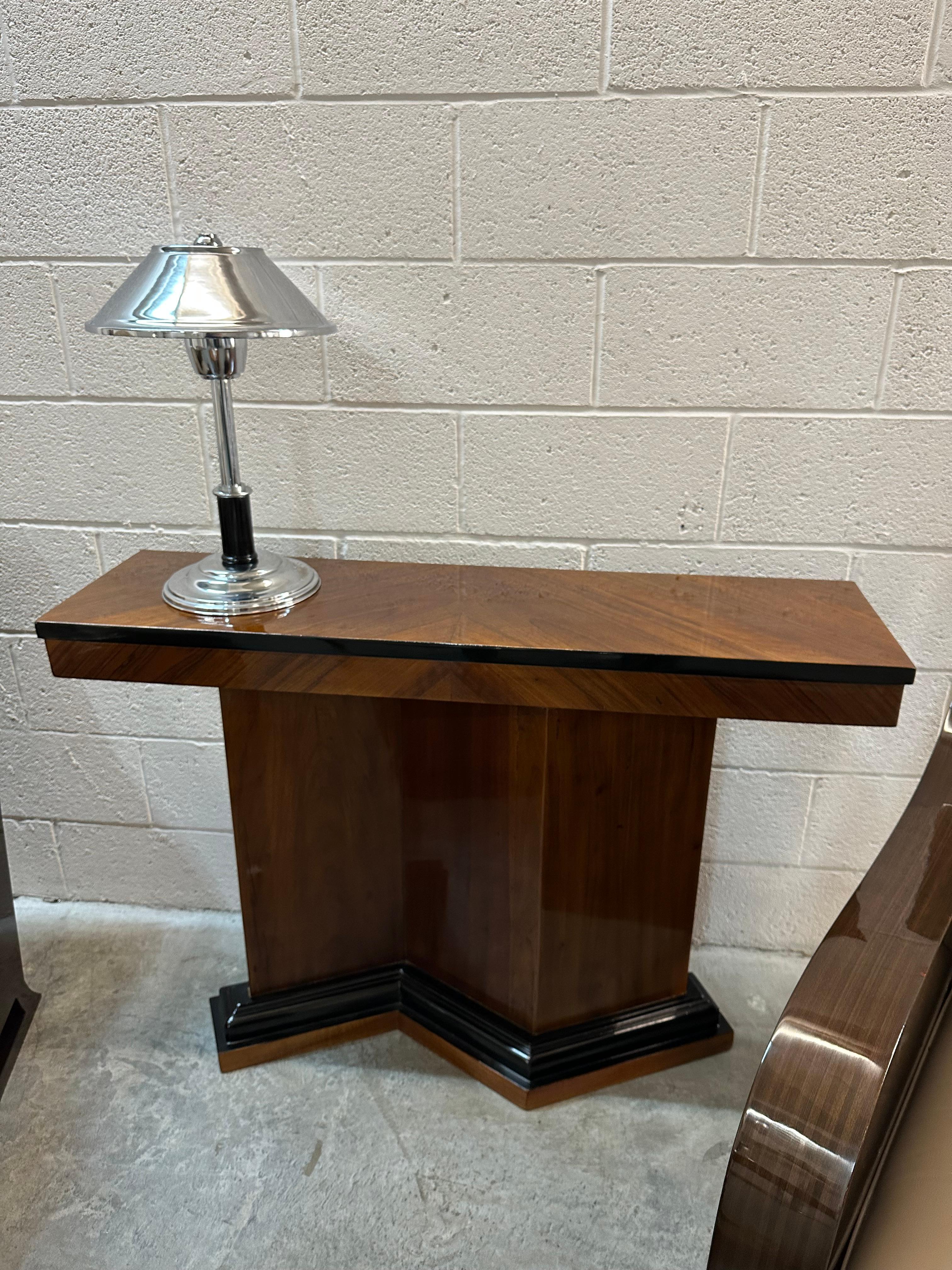 Pair of Art Deco Table Lamp in wood and chrome, 1930 For Sale 5