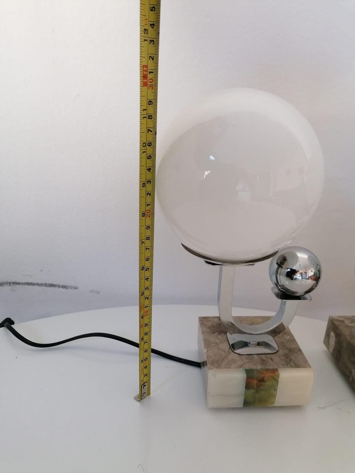 Autrichien Paire de lampes de table Art Déco en vente