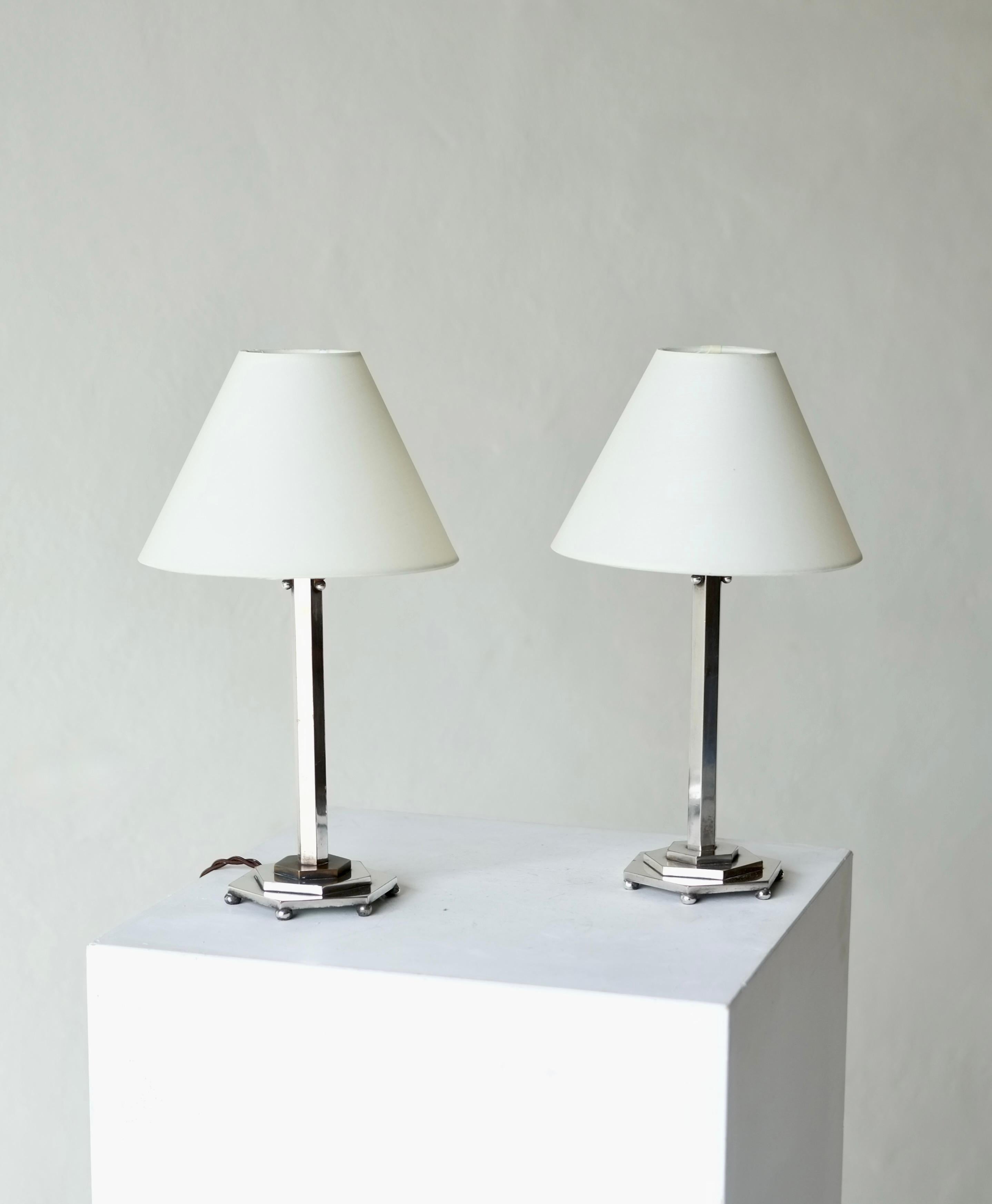 Pair Of Art Deco Table Lamps 4