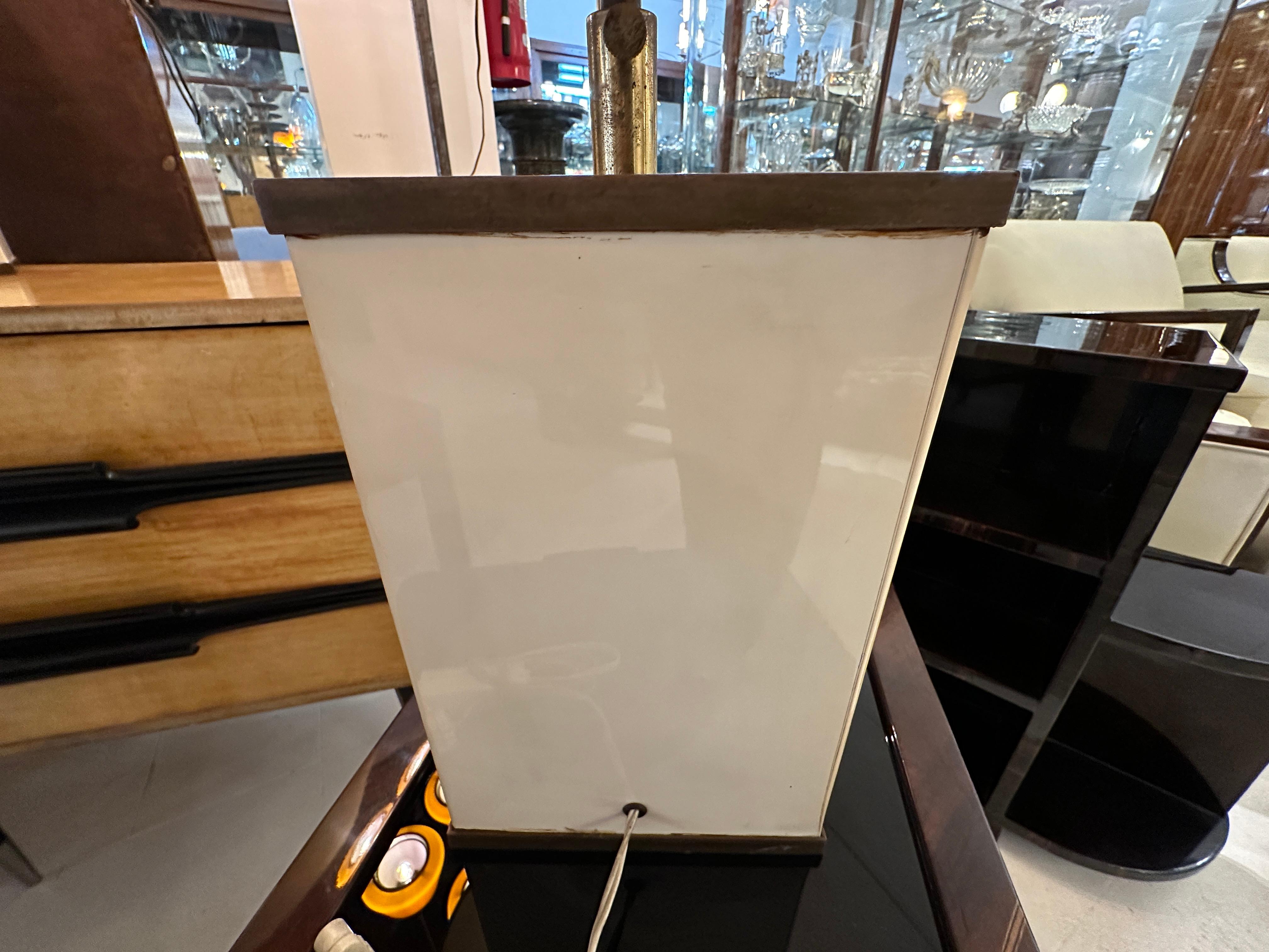 Paire de lampes de table Art déco en bronze, France, 1940 en vente 2