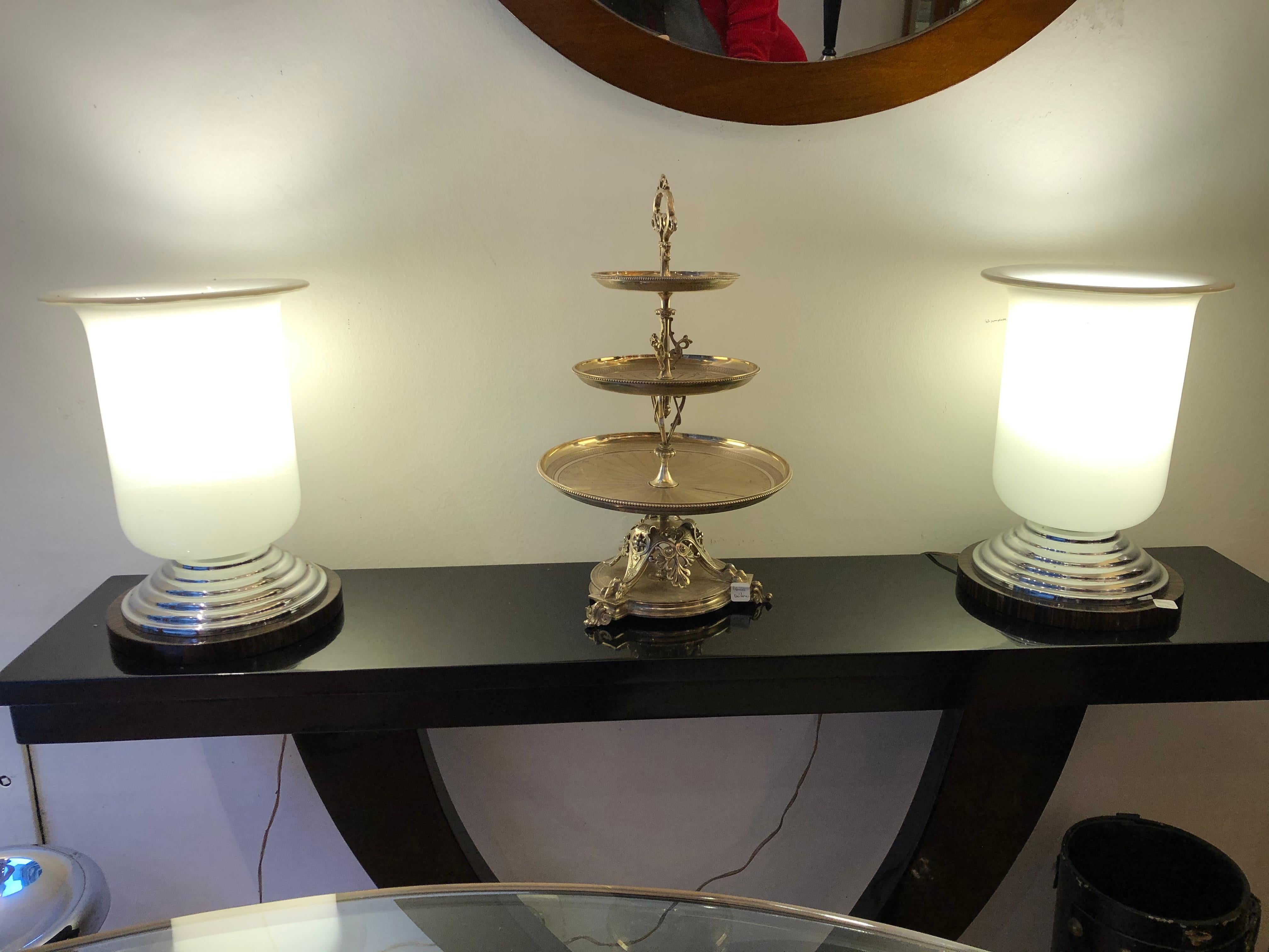 Pair of Art Deco Table Lamps in chrome and Murano , Italian, 1930 For Sale 12
