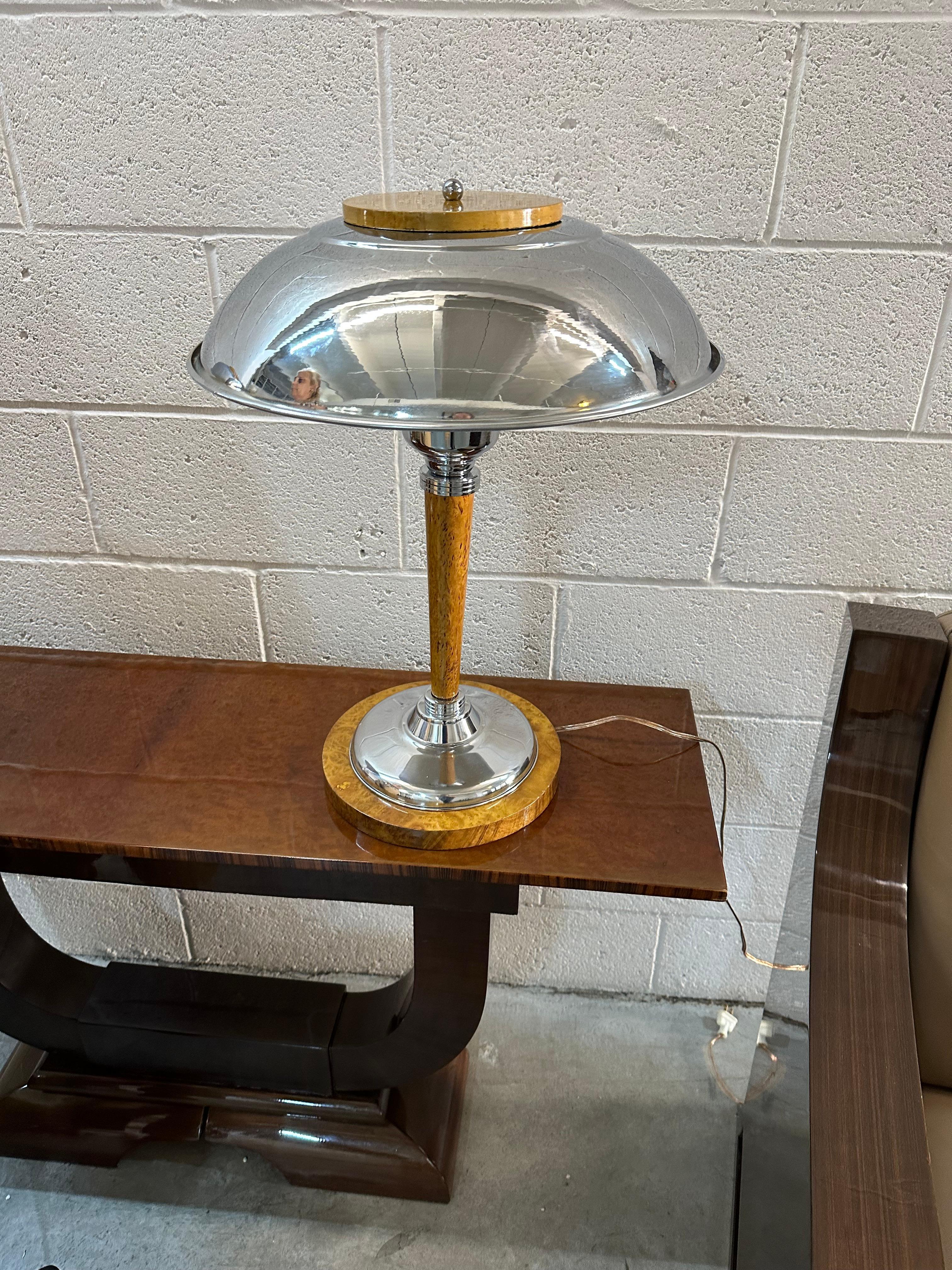 Pair of Art Deco Table Lamps in wood and chrome, 1920, France For Sale 3