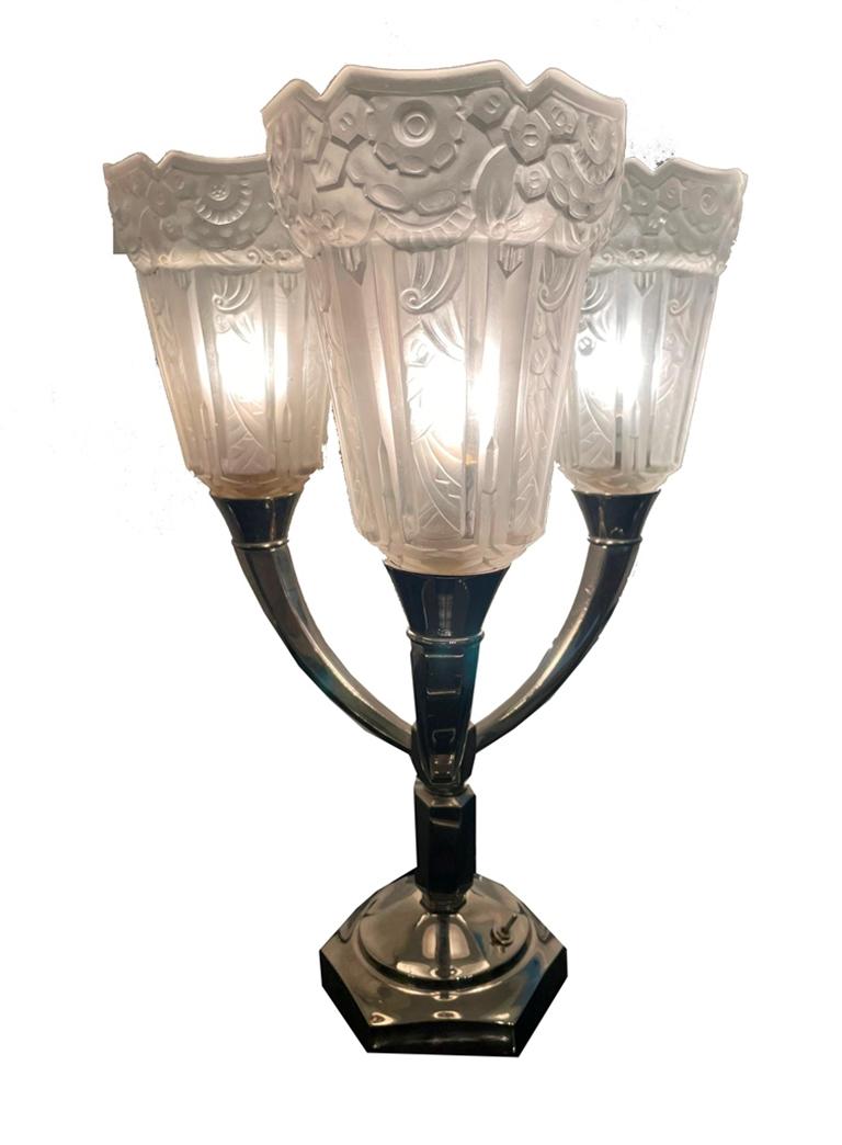 Pareja de lámparas de mesa Art Decó , firmadas en venta 2