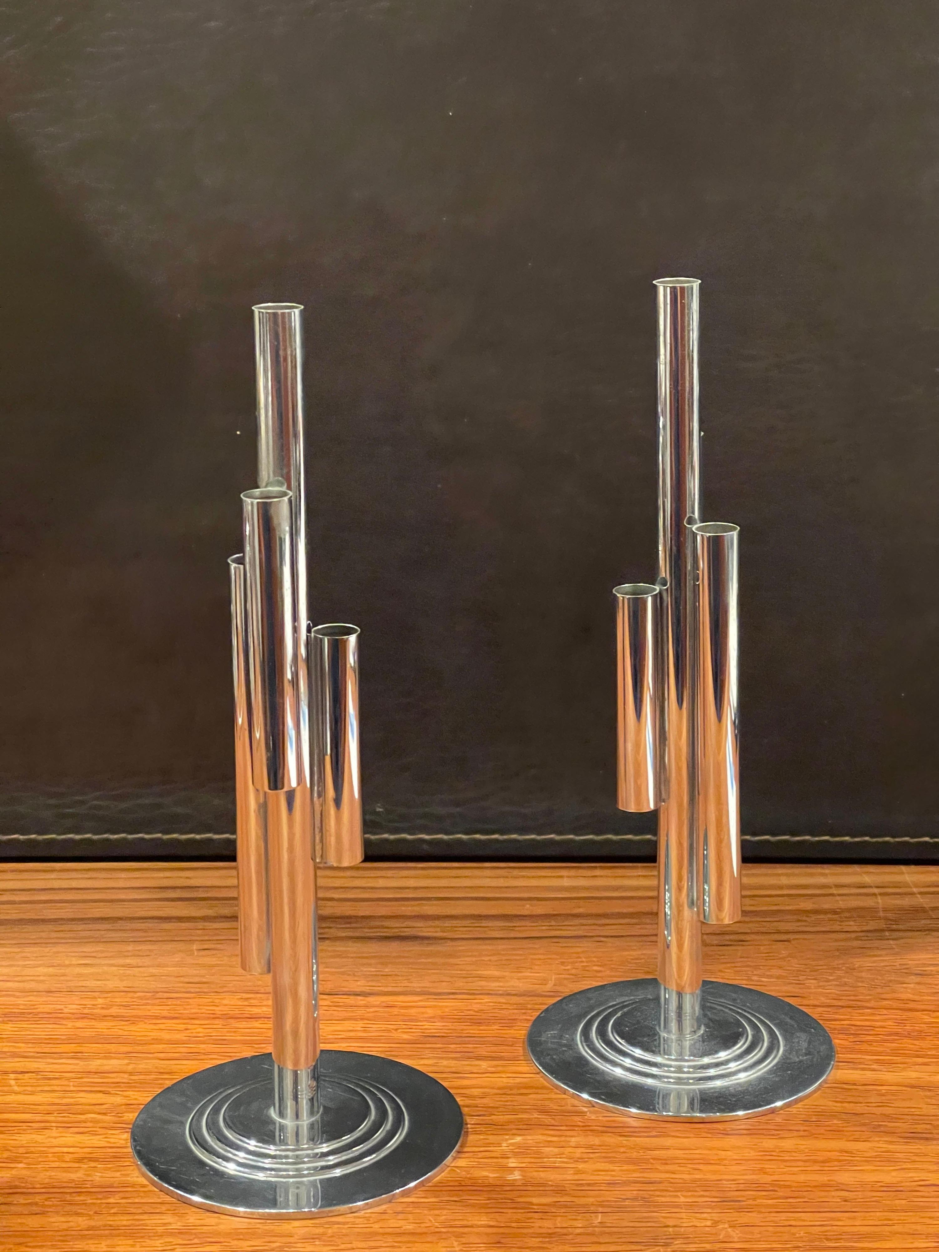20th Century Pair of Art Deco Tubular Chrome Bud Vases by Ruth & William Gerth for Chase Co For Sale