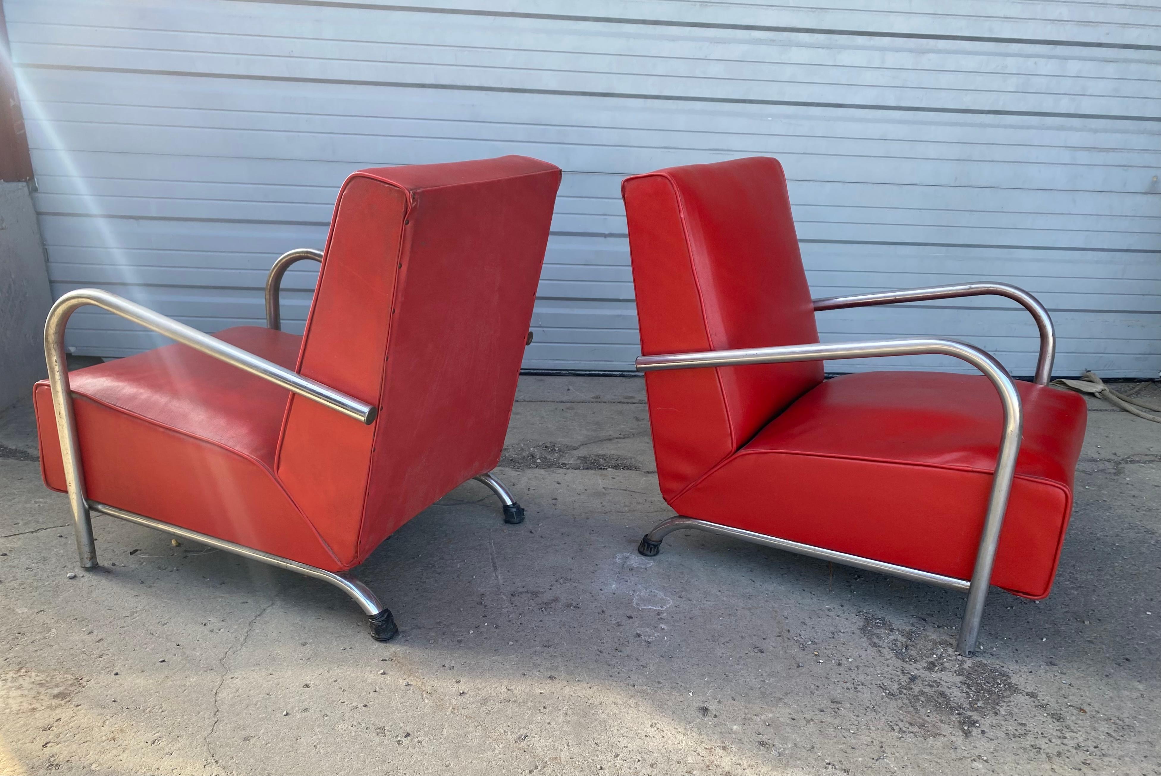 American Pair of Art Deco Tubular Chrome Streamline Lounge Chairs