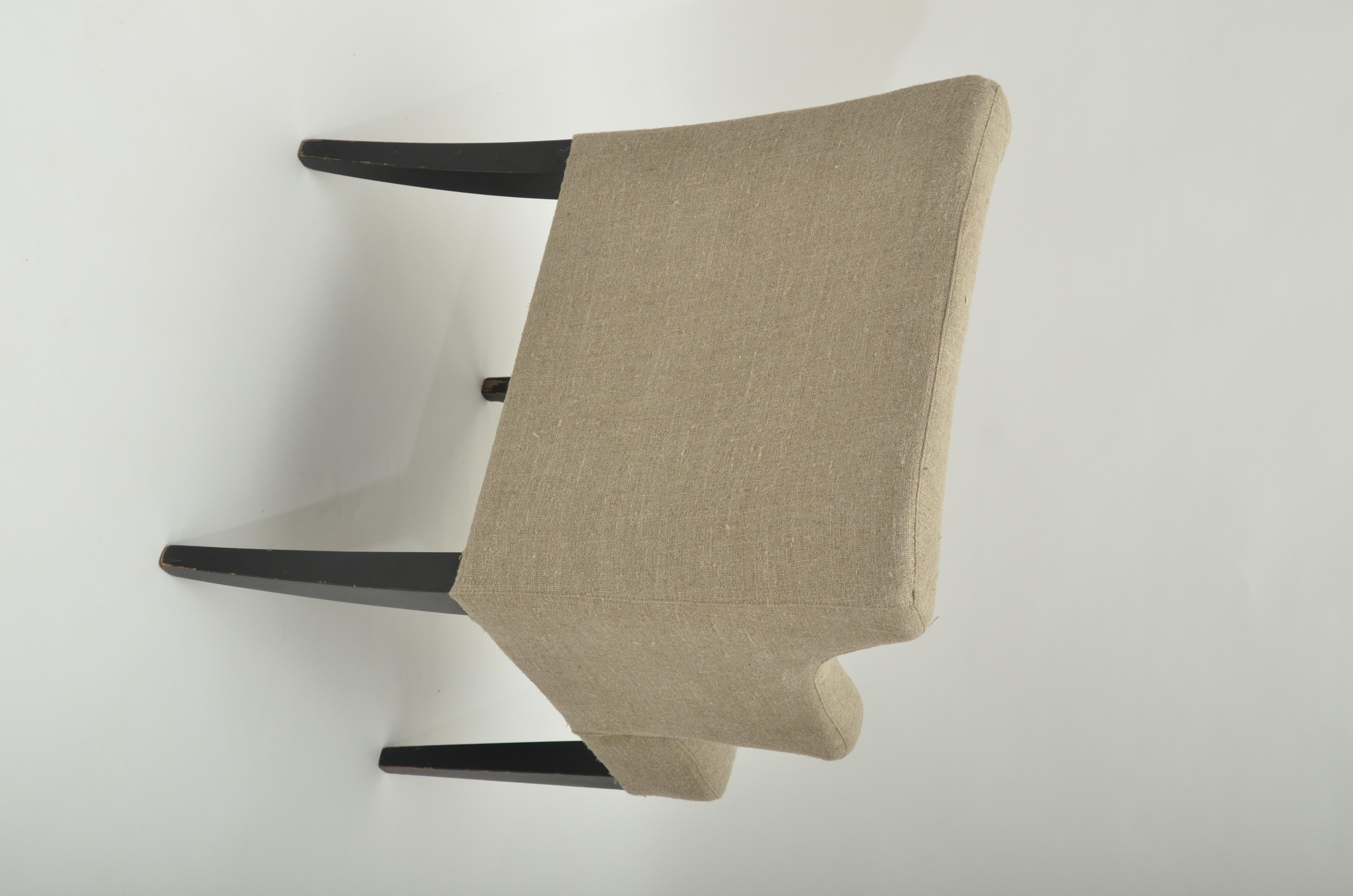 Mid-20th Century Pair of Art Deco Upholstered Tub Chairs, England, circa 1930s For Sale