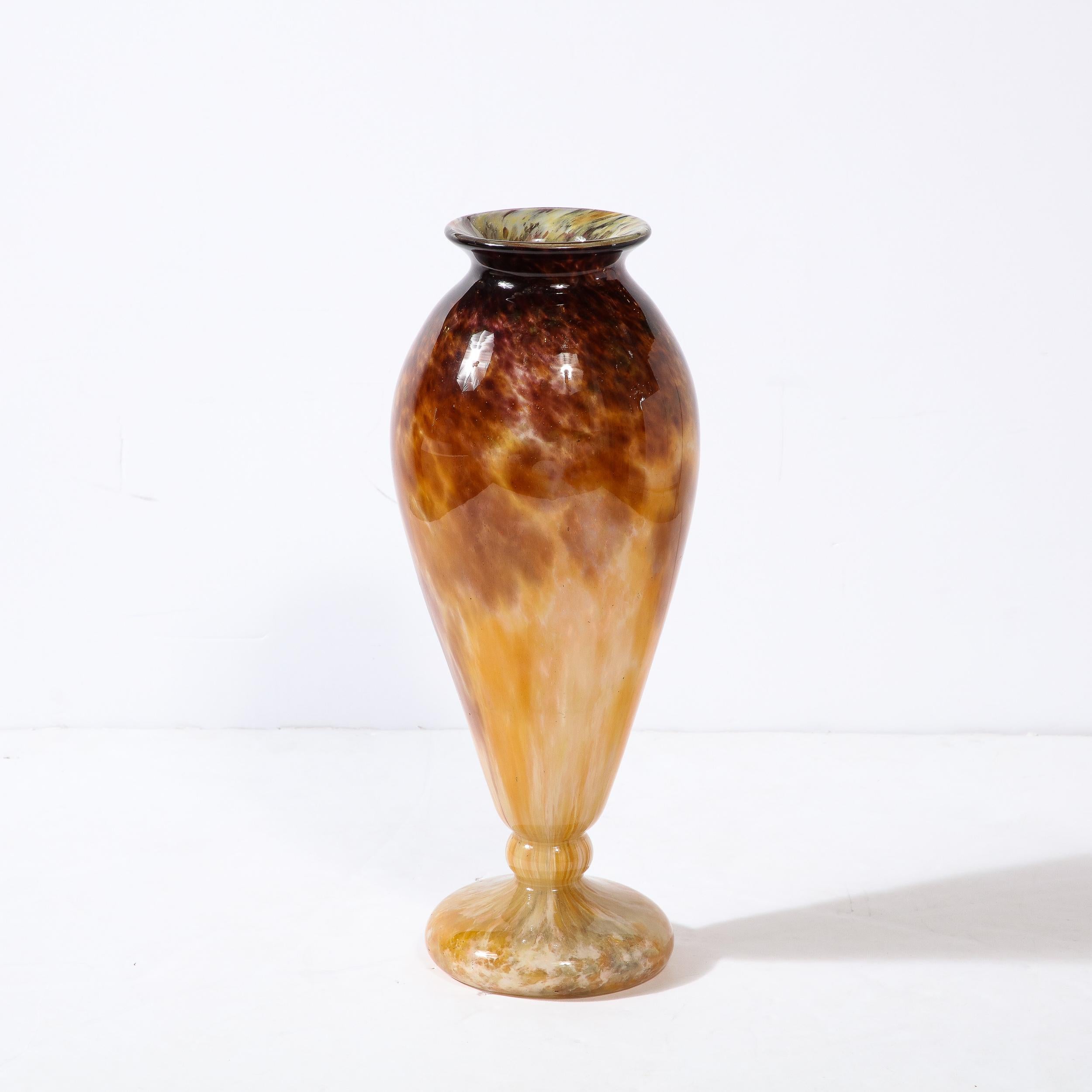 Paire de vases Art déco en améthyste fumée et verre teinté ambre par Schneider en vente 4