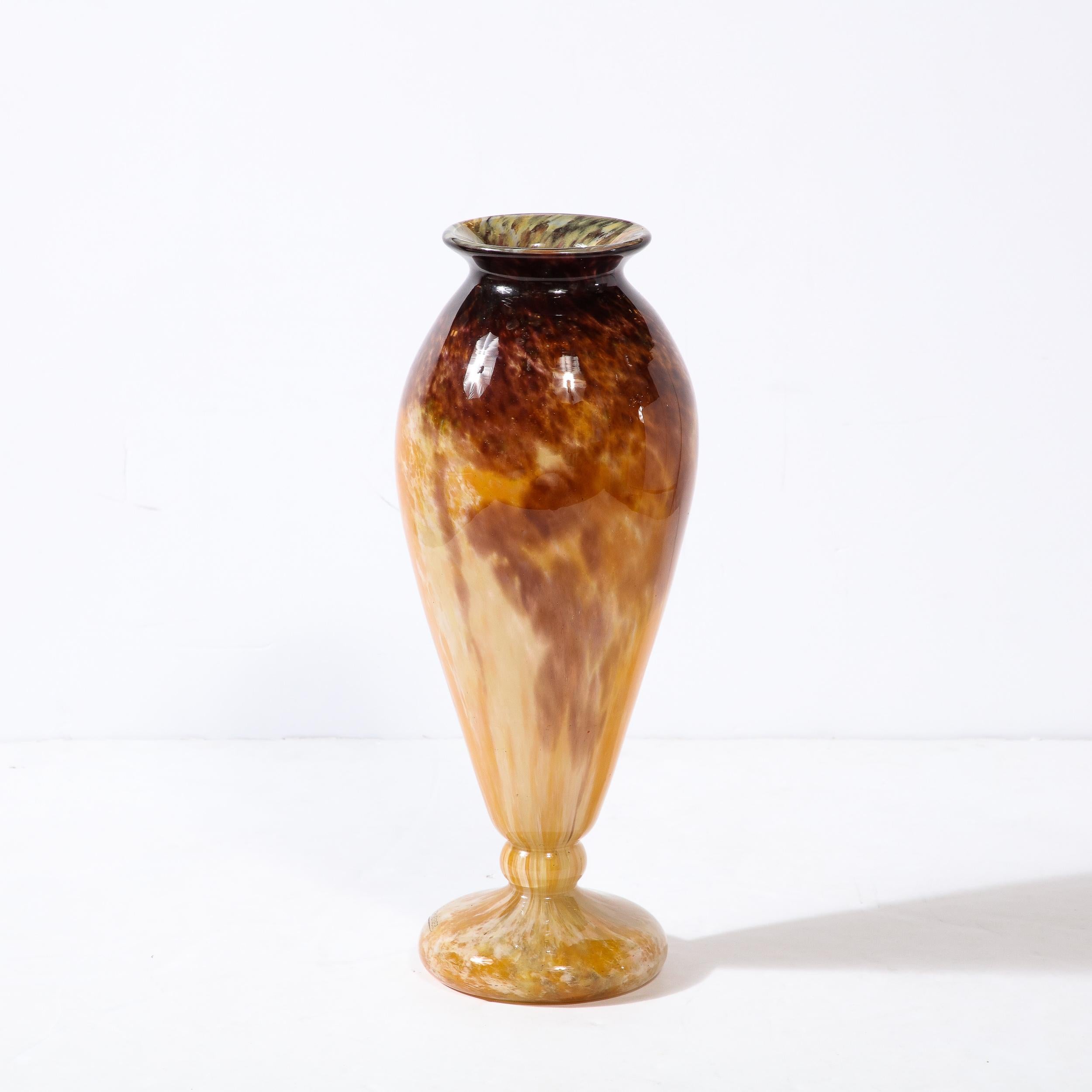 Paire de vases Art déco en améthyste fumée et verre teinté ambre par Schneider en vente 7