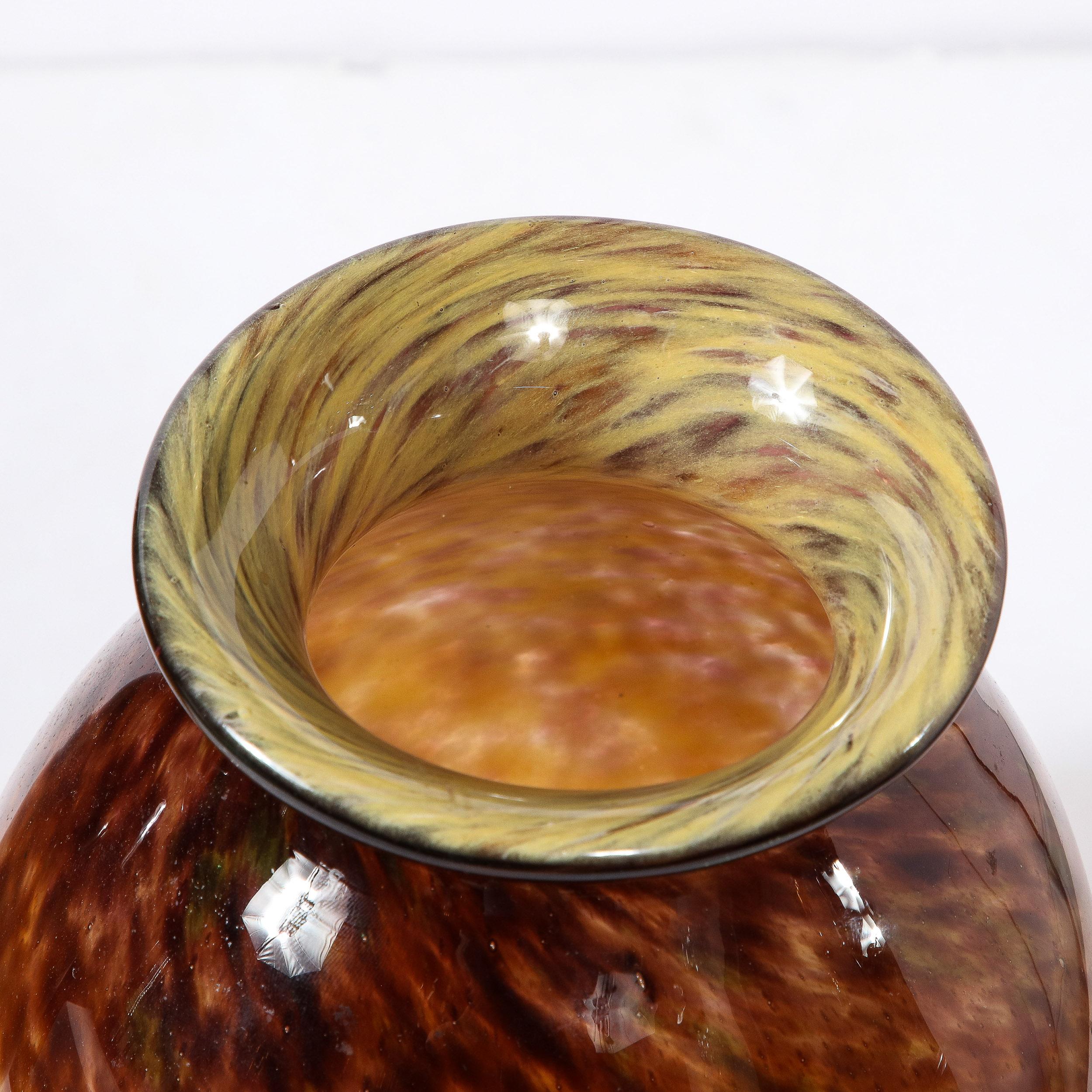 Paire de vases Art déco en améthyste fumée et verre teinté ambre par Schneider en vente 2